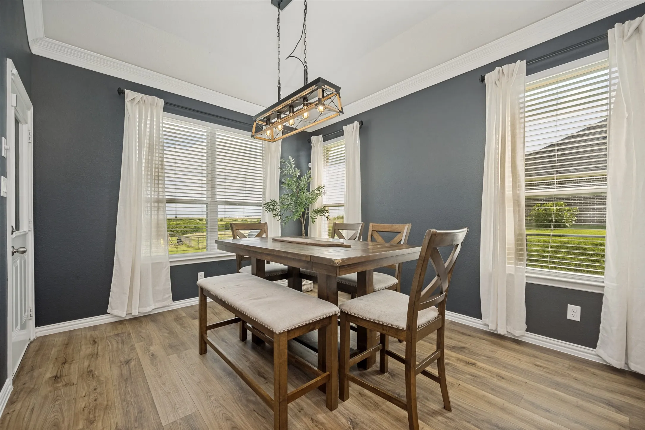 Single Family Residence For Sale in Denton County , 7421 Autumn Grove Lane, Ponder, Texas 76259, 4 Bedroom, 3 Bathroom, 3 Garage spaces, 2,548 Sqft, built in 2021, mls#21339368, Real Estate Agent in Ponder, Homes For Sale in Denton county, Homes For Sale in Ponder, Realtor in Ponder Texas, Real Estate Brokerage Independent Realty Texas, Luminita Cordes Realtor