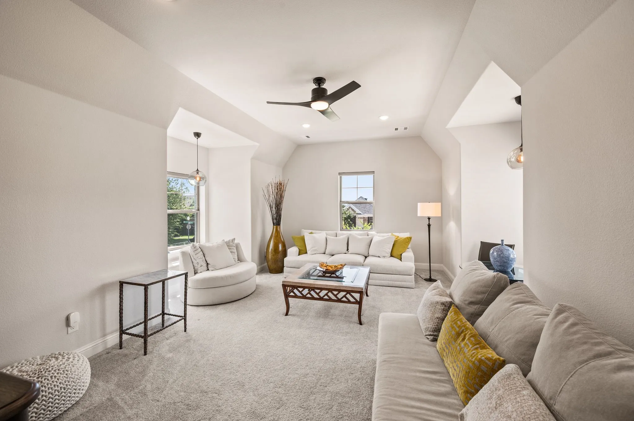 Massive retreat can EASILY function as a 6th bedroom, hobby room, home gym, home office