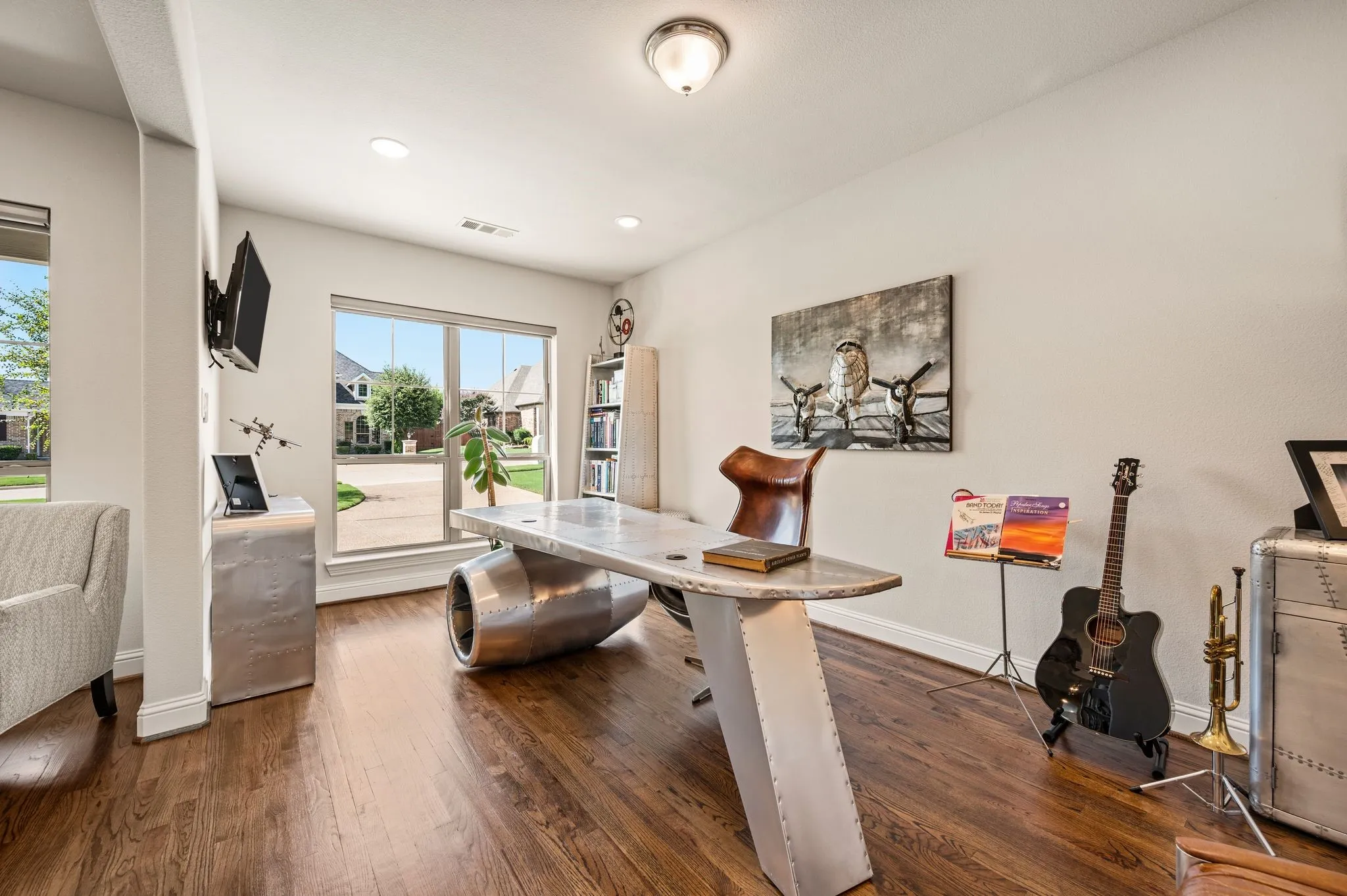 Another versatile space, currently used as Home Office; There is a POWDER BATH IN THIS ROOM with a quartz countertop (not shown)!