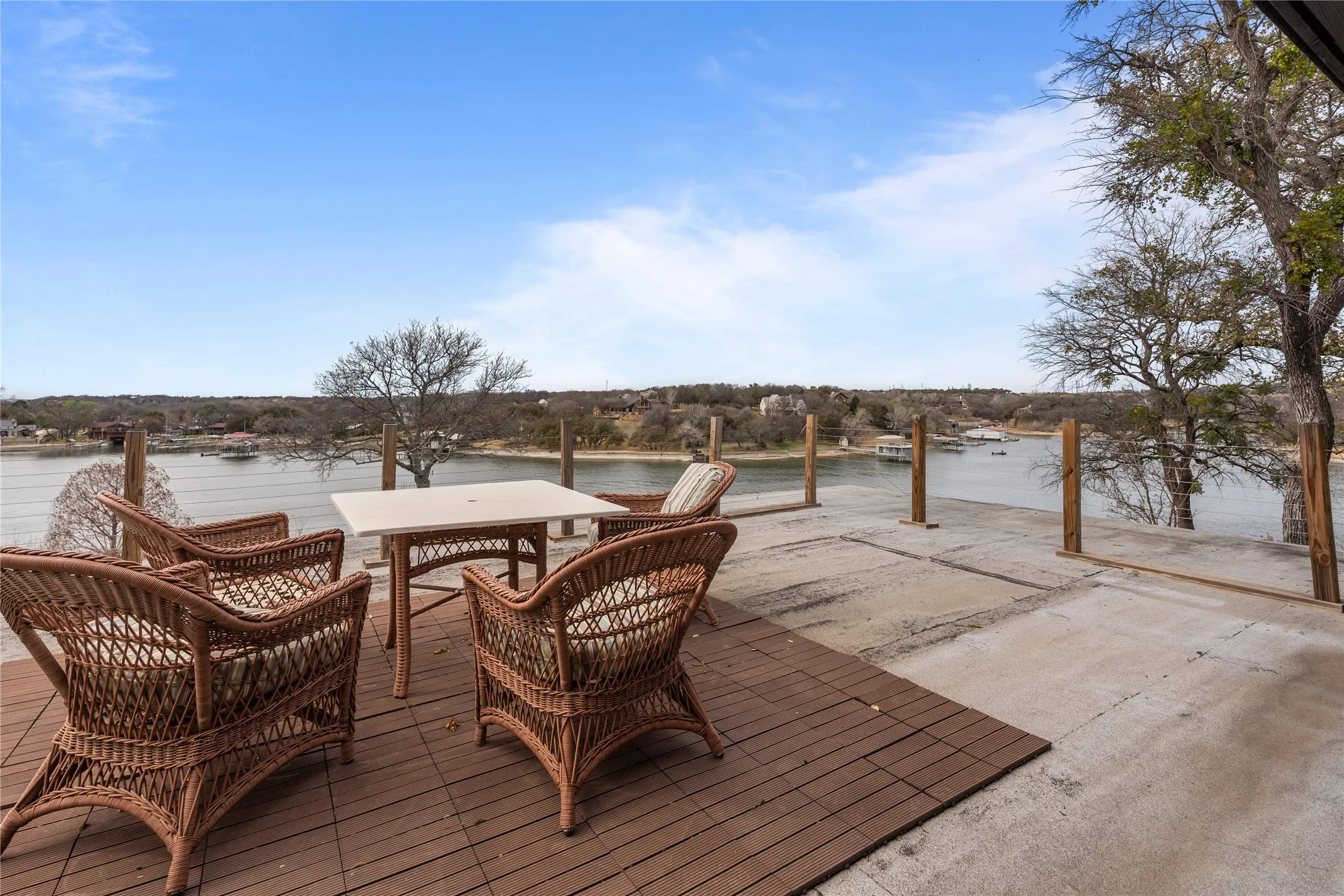 Single Family Residence For Sale in Tarrant County , 9325 Westview Road, Fort Worth, Texas 76179, 3 Bedroom, 3 Bathroom, Garage spaces, 2,960 Sqft, built in 1961, mls#21337173, Real Estate Agent in Fort Worth, Homes For Sale in Tarrant county, Homes For Sale in Fort Worth, Realtor in Fort Worth Texas, Real Estate Brokerage Independent Realty Texas, Luminita Cordes Realtor