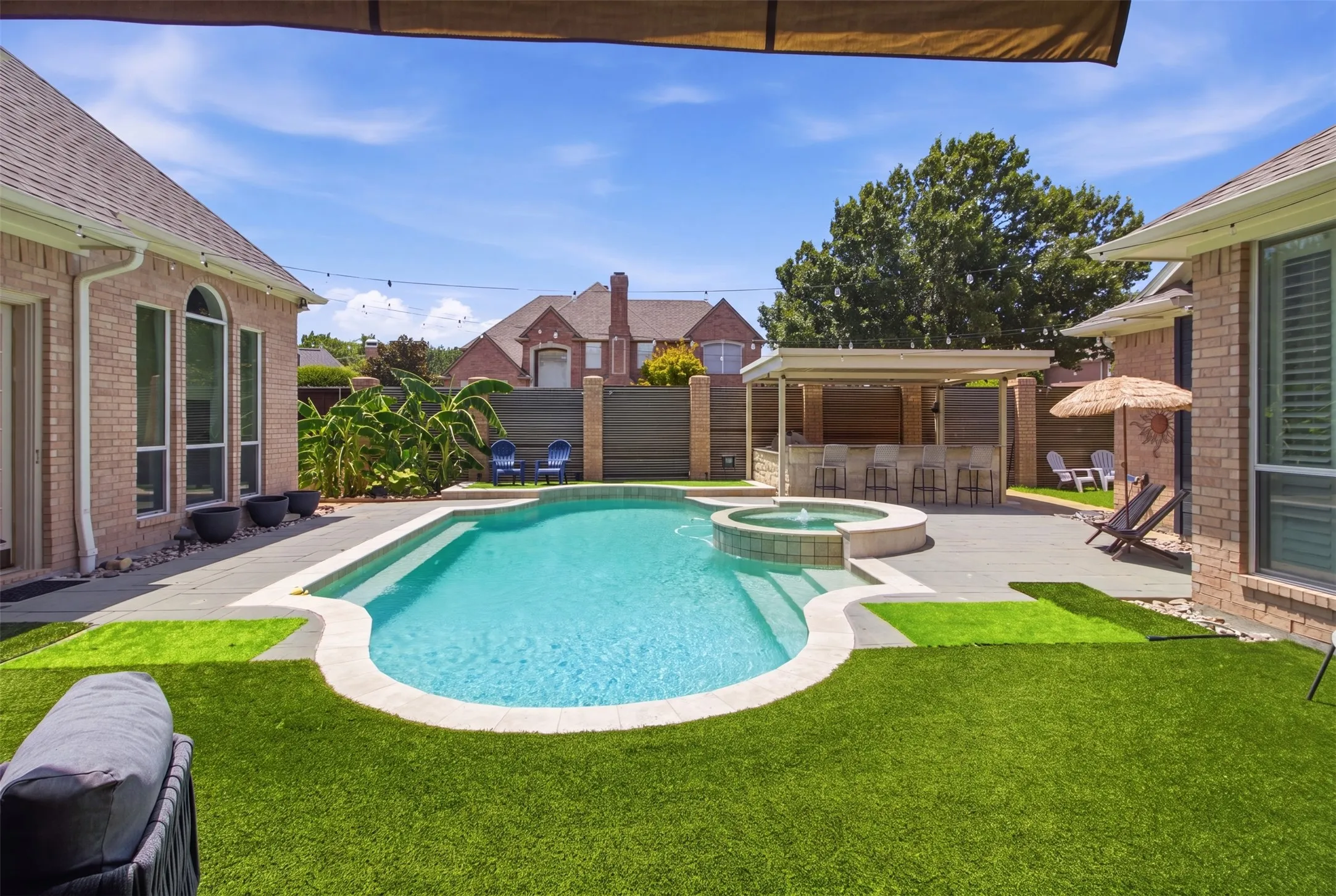 Single Family Residence For Sale in Collin County , 5103 Lincolnshire Court, Dallas, Texas 75287, 6 Bedroom, 7 Bathroom, 3 Garage spaces, 5,007 Sqft, built in 1993, mls#21331538, Real Estate Agent in Dallas, Homes For Sale in Collin county, Homes For Sale in Dallas, Realtor in Dallas Texas, Real Estate Brokerage Independent Realty Texas, Luminita Cordes Realtor