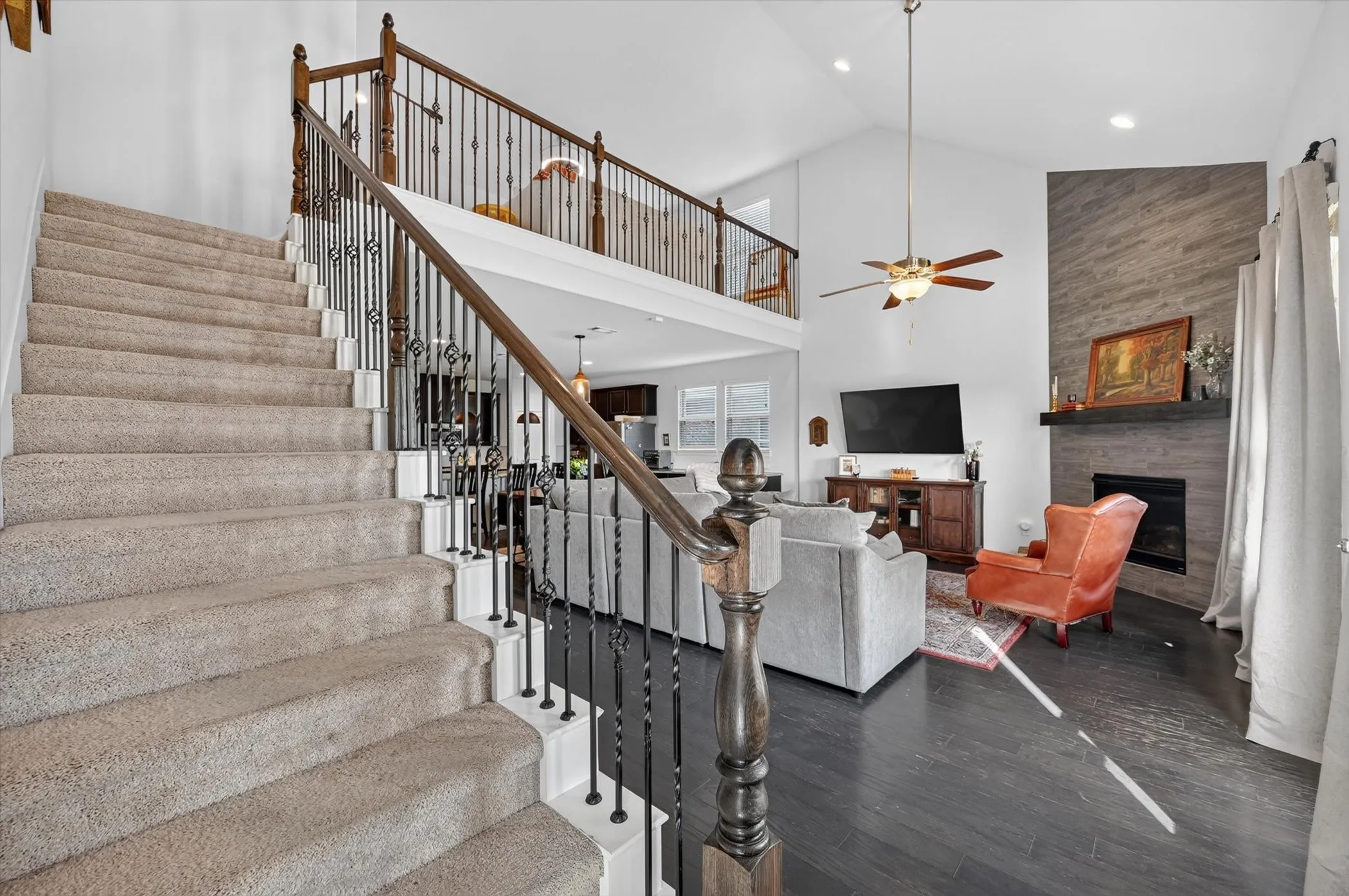 Single Family Residence For Sale in Tarrant County , 205 Black Alder Drive, Fort Worth, Texas 76131, 4 Bedroom, 4 Bathroom, 2 Garage spaces, 2,798 Sqft, built in 2018, mls#21337658, Real Estate Agent in Fort Worth, Homes For Sale in Tarrant county, Homes For Sale in Fort Worth, Realtor in Fort Worth Texas, Real Estate Brokerage Independent Realty Texas, Luminita Cordes Realtor