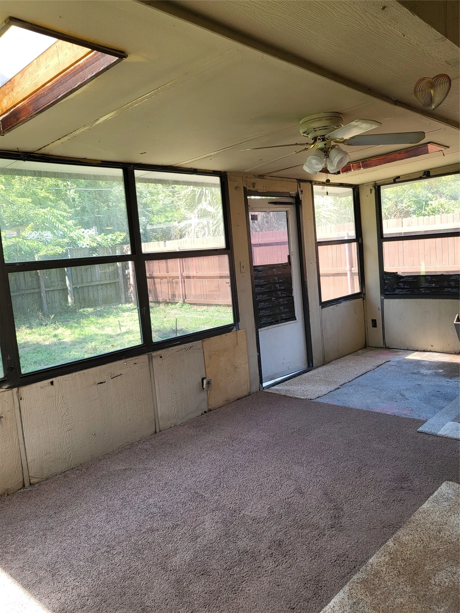 Single Family Residence For Rent in Tarrant County , 4200 Pyracantha Drive, Arlington, Texas 76017, 3 Bedroom, 2 Bathroom, 2 Garage spaces, 2,128 Sqft, built in 1979, mls#21339398, Real Estate Agent in Arlington, Homes For Rent in Tarrant county, Homes For Rent in Arlington, Realtor in Arlington Texas, Real Estate Brokerage Independent Realty Texas, Luminita Cordes Realtor