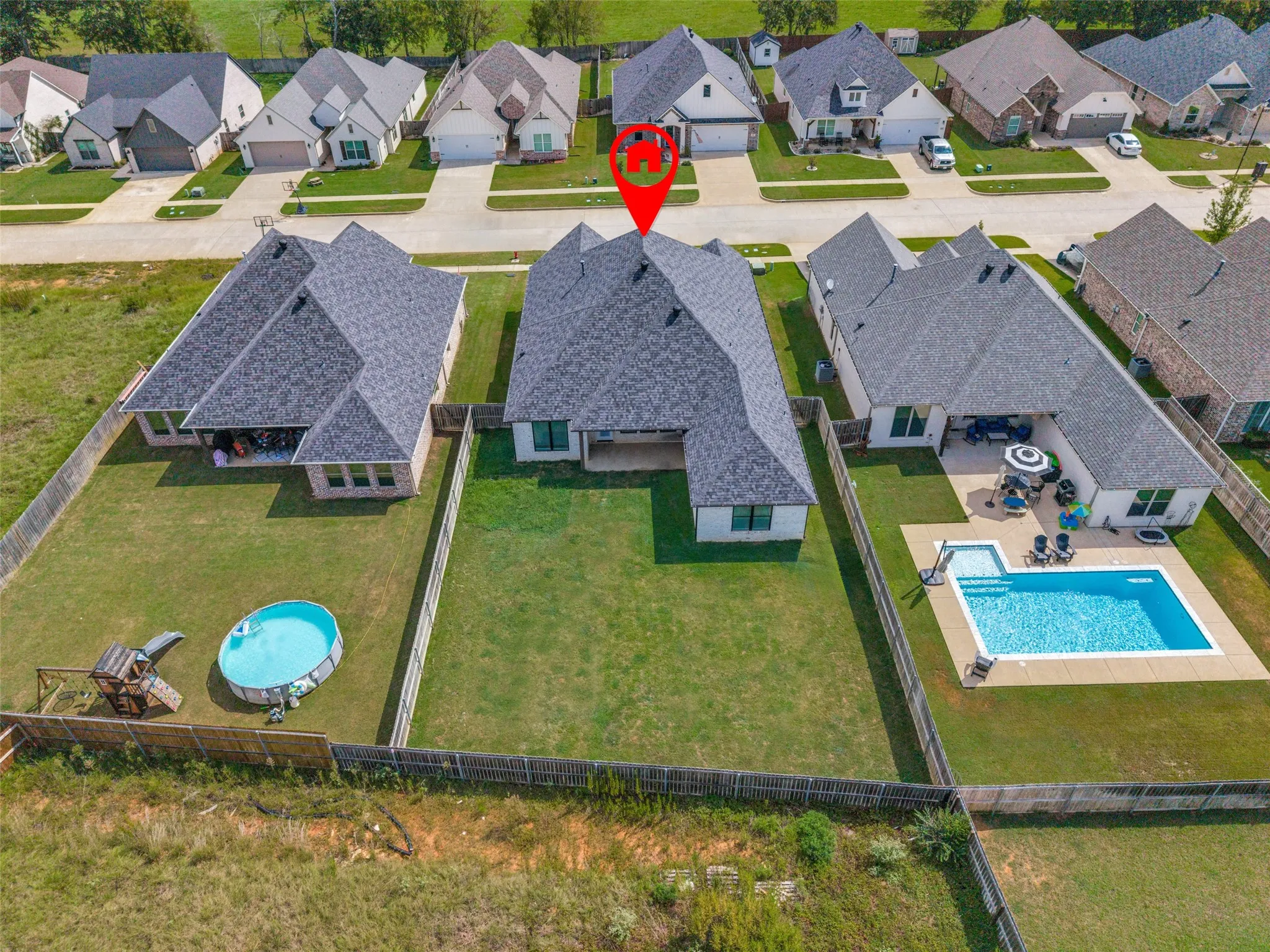 Single Family Residence For Sale in Smith County , 219 Kaul Lane, Bullard, Texas 75757, 4 Bedroom, 3 Bathroom, 2 Garage spaces, 2,366 Sqft, built in 2021, mls#21339375, Real Estate Agent in Bullard, Homes For Sale in Smith county, Homes For Sale in Bullard, Realtor in Bullard Texas, Real Estate Brokerage Independent Realty Texas, Luminita Cordes Realtor