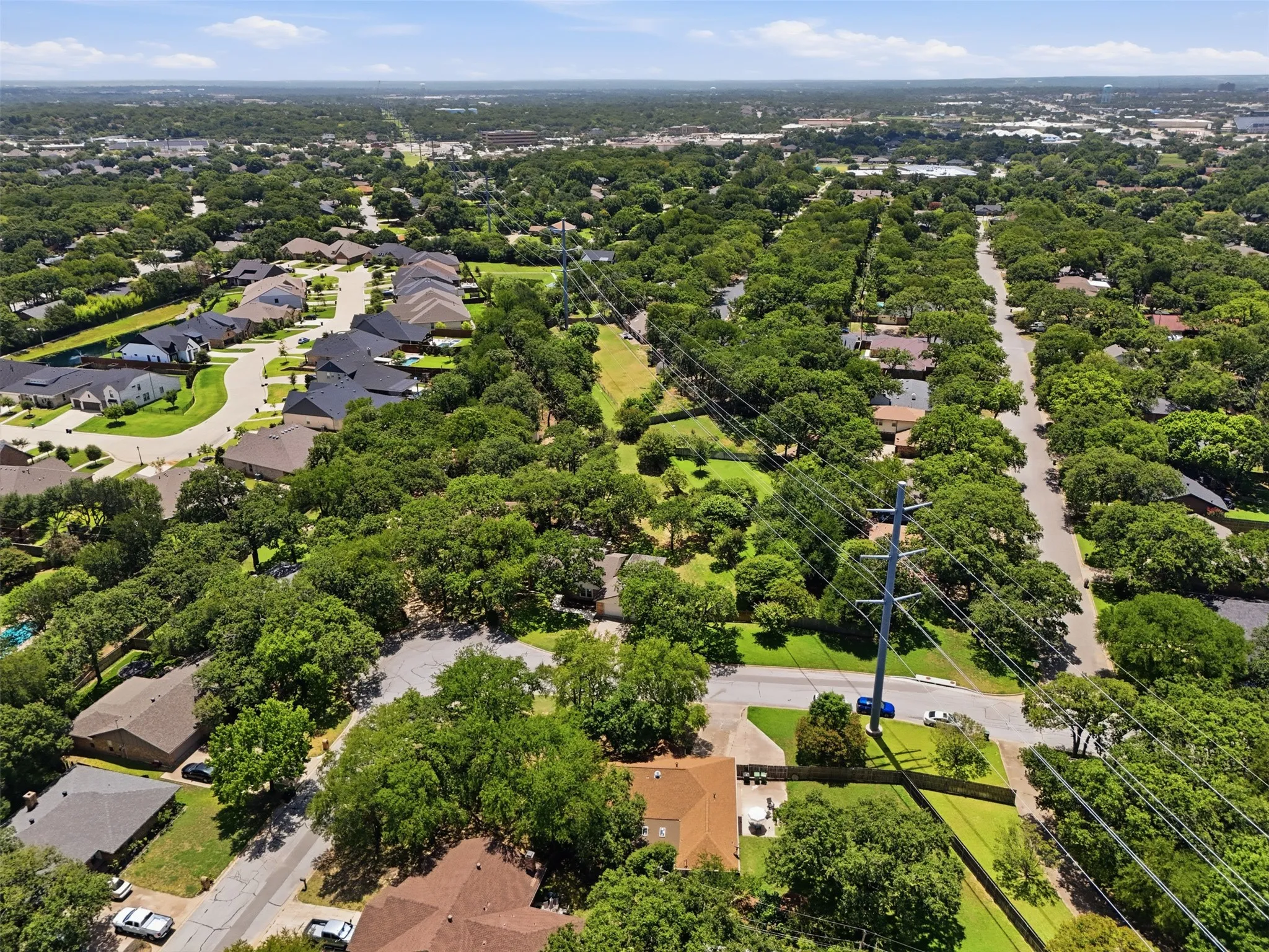 Desirable neighborhood in Birdville ISD, close to restaurants, shopping, and easy access to major thoroughfares