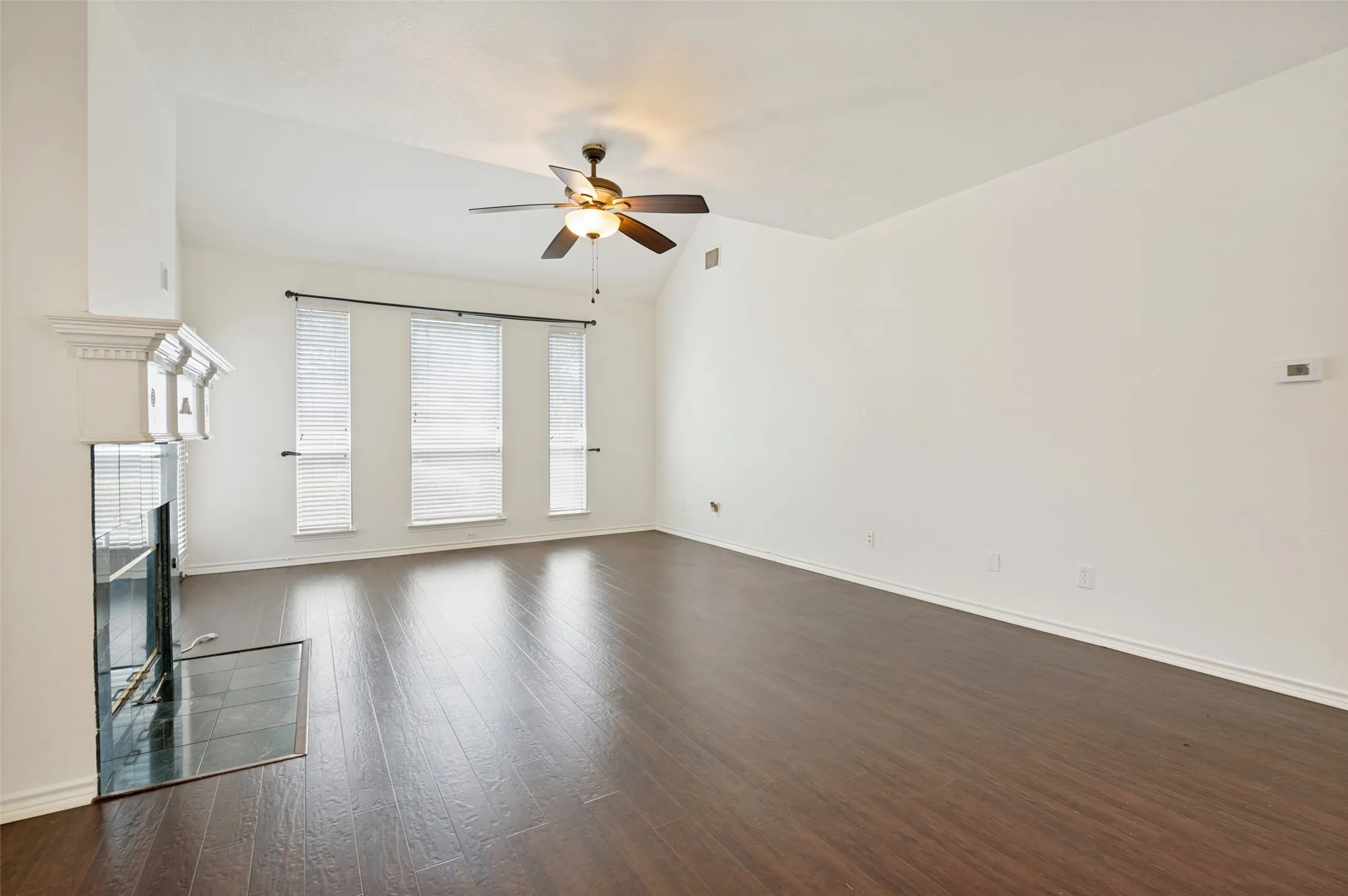Single Family Residence For Sale in Collin County , 4720 Portrait Lane, Plano, Texas 75024, 3 Bedroom, 3 Bathroom, 2 Garage spaces, 2,449 Sqft, built in 1990, mls#21339410, Real Estate Agent in Plano, Homes For Sale in Collin county, Homes For Sale in Plano, Realtor in Plano Texas, Real Estate Brokerage Independent Realty Texas, Luminita Cordes Realtor