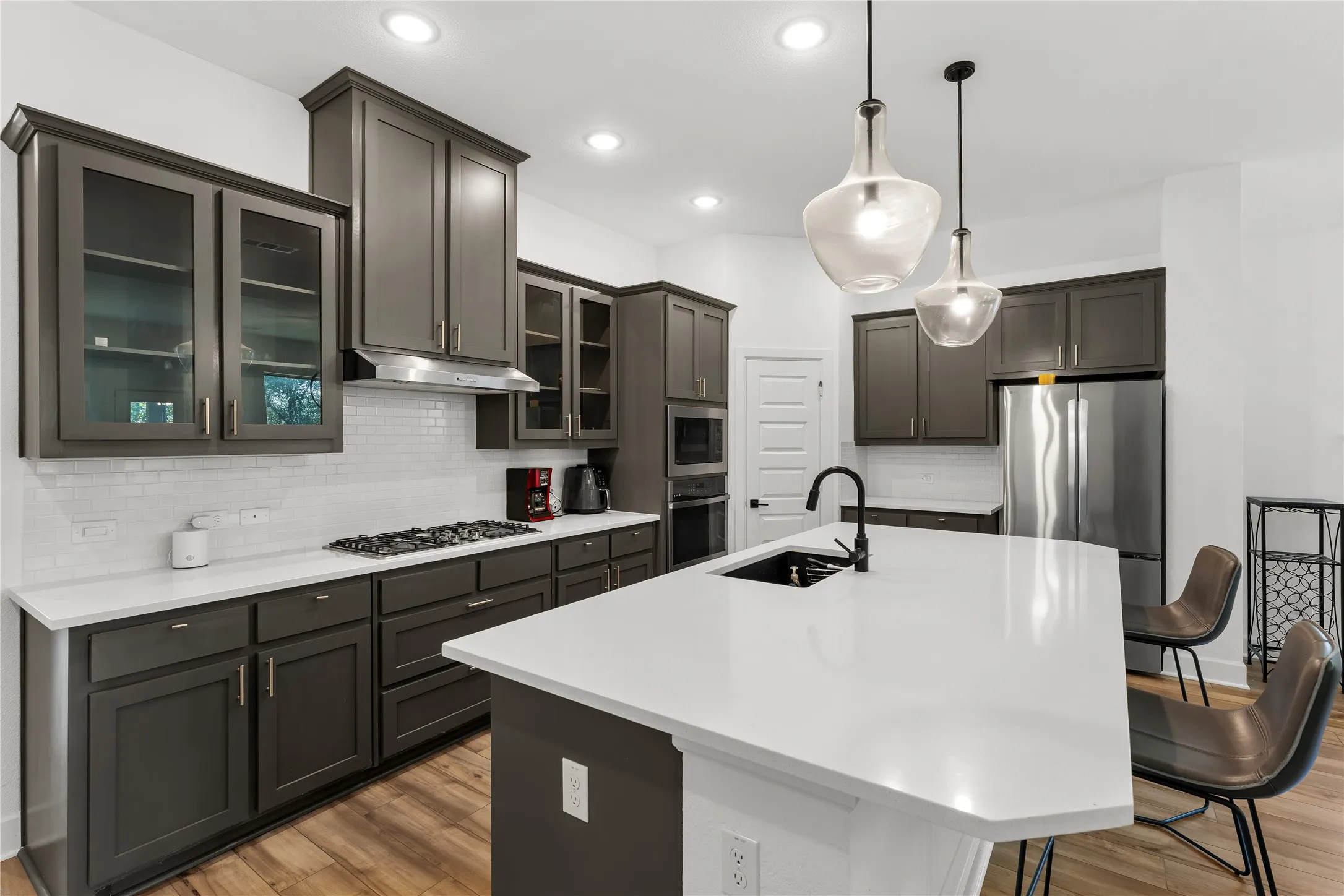 Single Family Residence For Sale in Tarrant County , 8608 Spindletop Drive, Fort Worth, Texas 76120, 3 Bedroom, 2 Bathroom, 2 Garage spaces, 1,893 Sqft, built in 2023, mls#21336064, Real Estate Agent in Fort Worth, Homes For Sale in Tarrant county, Homes For Sale in Fort Worth, Realtor in Fort Worth Texas, Real Estate Brokerage Independent Realty Texas, Luminita Cordes Realtor