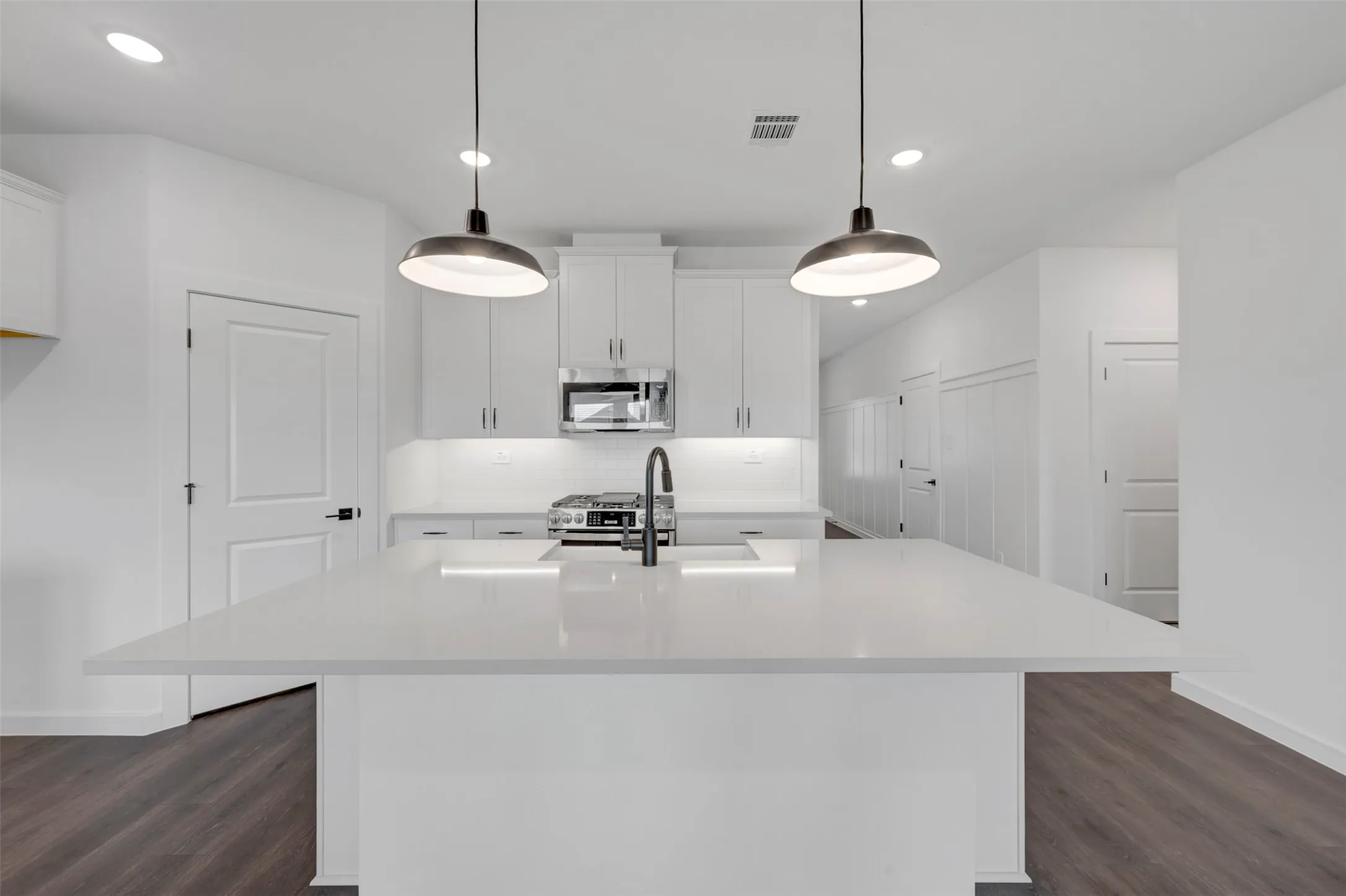 Single Family Residence For Sale in Wise County , 143 Summer Rain Way, Newark, Texas 76071, 4 Bedroom, 2 Bathroom, 2 Garage spaces, 1,825 Sqft, built in 2026, mls#21339419, Real Estate Agent in Newark, Homes For Sale in Wise county, Homes For Sale in Newark, Realtor in Newark Texas, Real Estate Brokerage Independent Realty Texas, Luminita Cordes Realtor