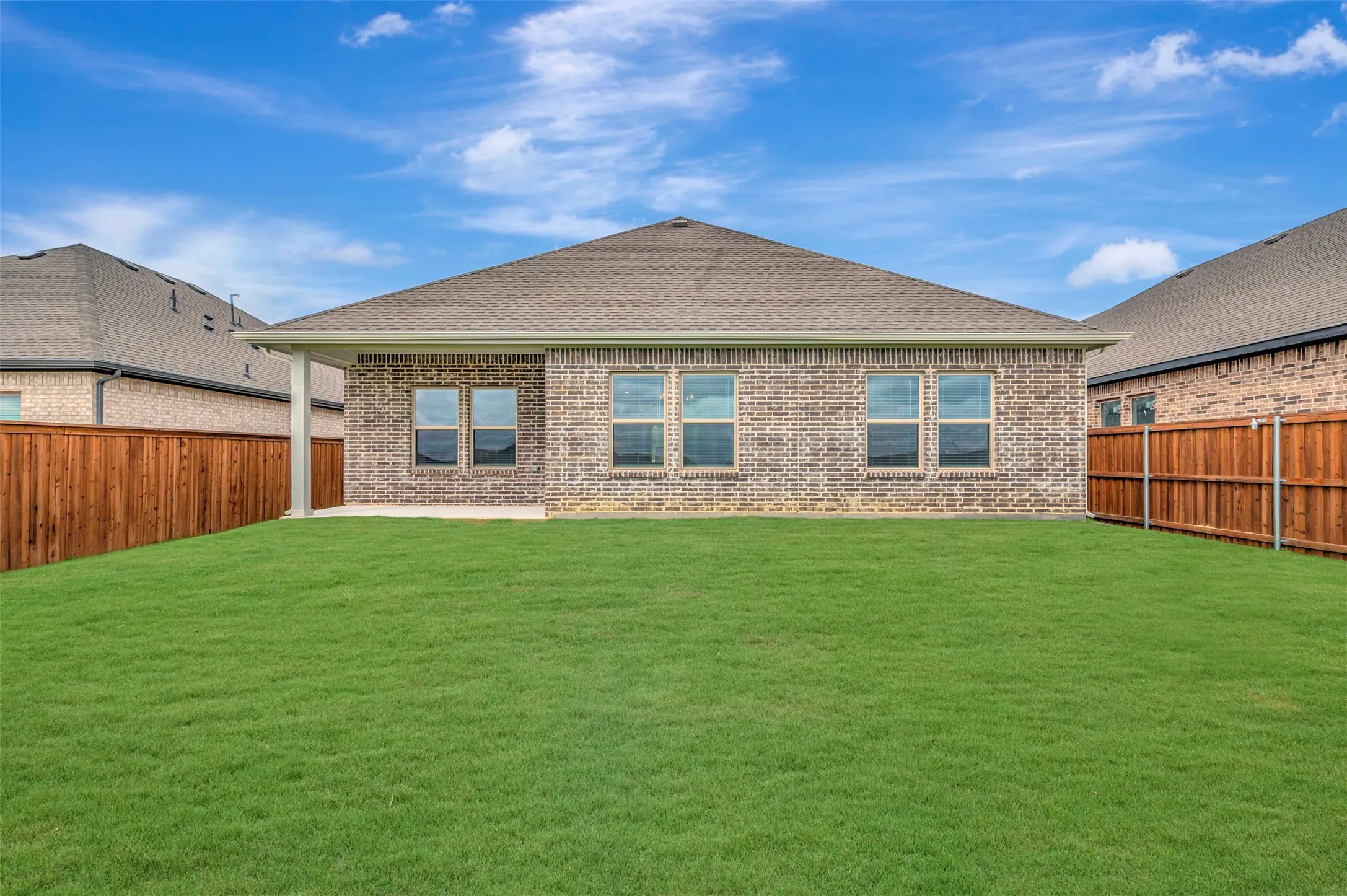 Single Family Residence For Sale in Wise County , 143 Summer Rain Way, Newark, Texas 76071, 4 Bedroom, 2 Bathroom, 2 Garage spaces, 1,825 Sqft, built in 2026, mls#21339419, Real Estate Agent in Newark, Homes For Sale in Wise county, Homes For Sale in Newark, Realtor in Newark Texas, Real Estate Brokerage Independent Realty Texas, Luminita Cordes Realtor