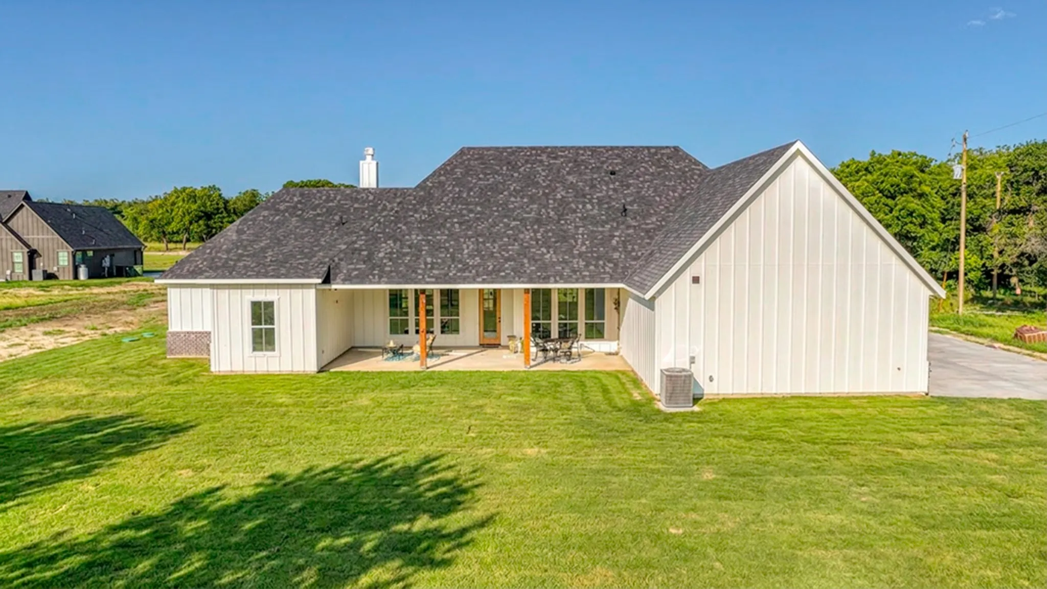 Single Family Residence For Sale in Hood County , 3171-A Pear Orchard Road, Granbury, Texas 76048, 4 Bedroom, 5 Bathroom, 2 Garage spaces, 2,675 Sqft, built in 2026, mls#21339420, Real Estate Agent in Granbury, Homes For Sale in Hood county, Homes For Sale in Granbury, Realtor in Granbury Texas, Real Estate Brokerage Independent Realty Texas, Luminita Cordes Realtor