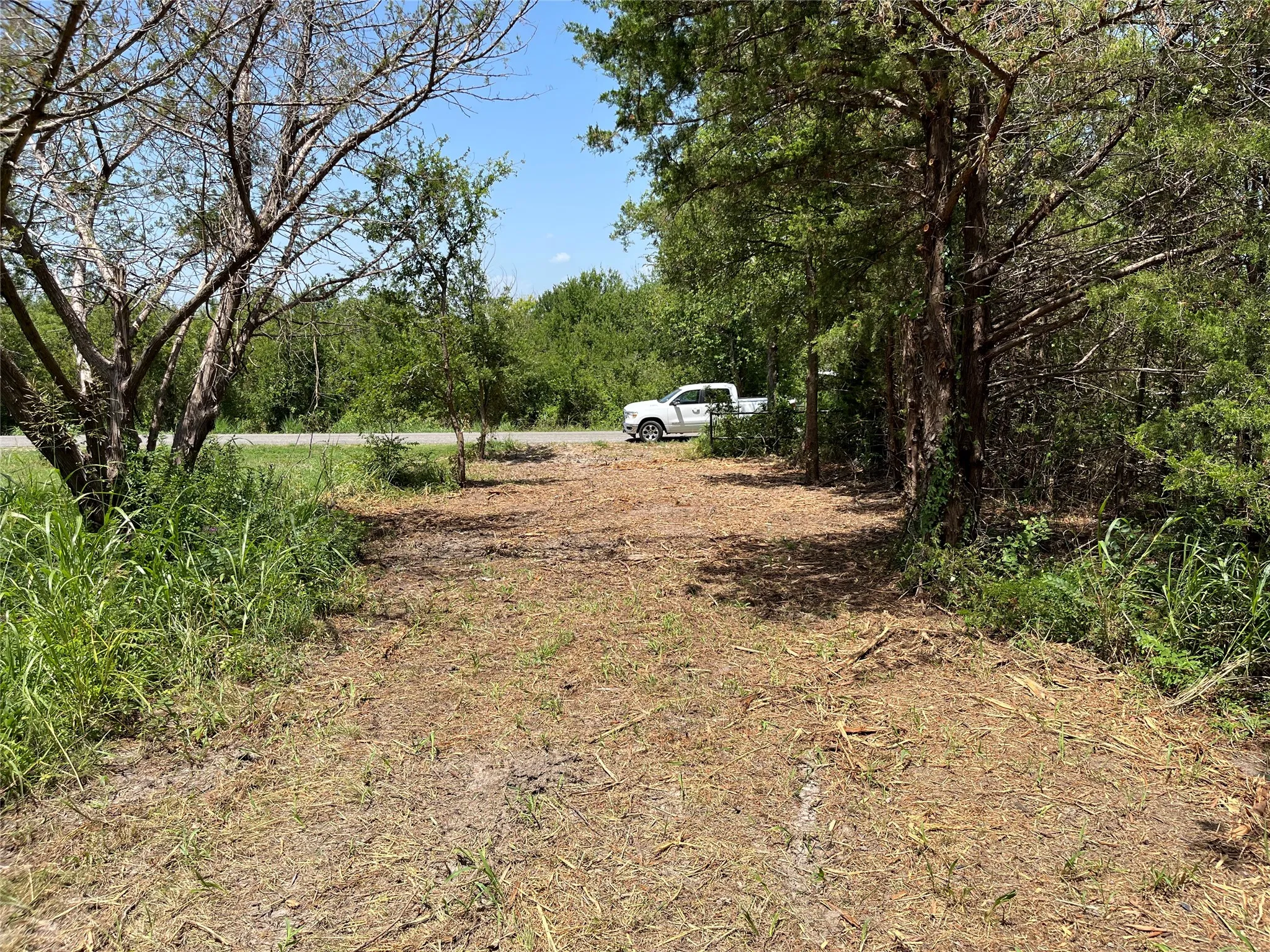 Unimproved Land For Sale in Grayson County , 910 Kentucky Town Road, Whitewright, Texas 75491, 0, 0, Garage spaces, 0 Sqft, built in 0, mls#21336486, Real Estate Agent in Whitewright, Homes For Sale in Grayson county, Homes For Sale in Whitewright, Realtor in Whitewright Texas, Real Estate Brokerage Independent Realty Texas, Luminita Cordes Realtor