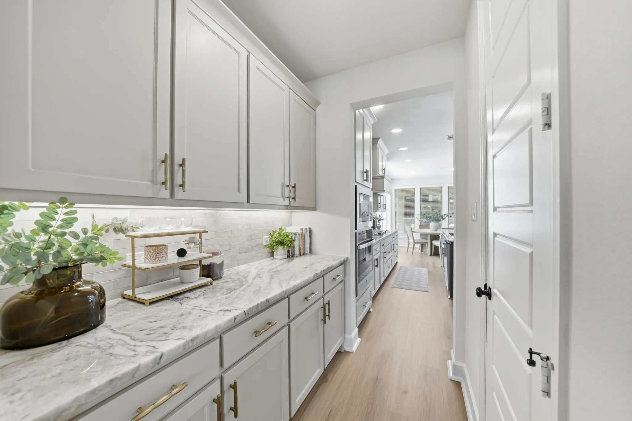 Single Family Residence For Sale in Collin County , 2229 Plumeria Lane, Celina, Texas 75009, 5 Bedroom, 4 Bathroom, 3 Garage spaces, 3,878 Sqft, built in 2024, mls#21339101, Real Estate Agent in Celina, Homes For Sale in Collin county, Homes For Sale in Celina, Realtor in Celina Texas, Real Estate Brokerage Independent Realty Texas, Luminita Cordes Realtor