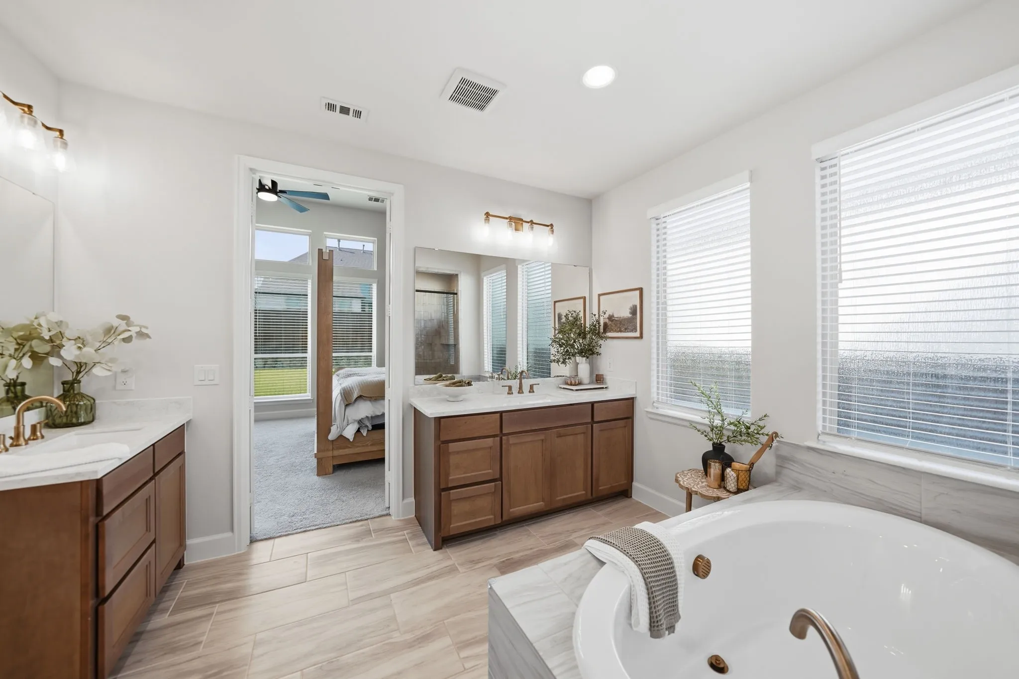 Single Family Residence For Sale in Collin County , 2229 Plumeria Lane, Celina, Texas 75009, 5 Bedroom, 4 Bathroom, 3 Garage spaces, 3,878 Sqft, built in 2024, mls#21339101, Real Estate Agent in Celina, Homes For Sale in Collin county, Homes For Sale in Celina, Realtor in Celina Texas, Real Estate Brokerage Independent Realty Texas, Luminita Cordes Realtor