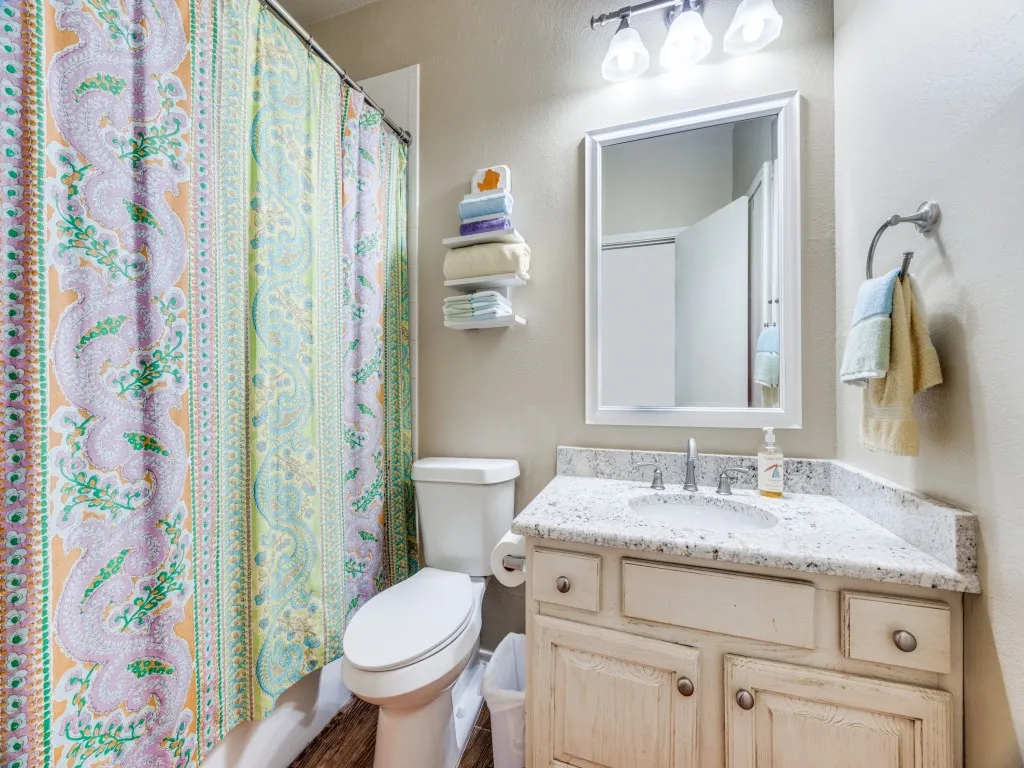 Condominium For Sale in Grayson County , 2164 Tanglewood Boulevard C115, Pottsboro, Texas 75076, 2 Bedrooms, 3 Bathrooms, Garage spaces, 1,251 Sqft, built in 1985, Price $265,000, mls#21339490, Real Estate Agent in Pottsboro, Homes For Sale in Grayson county, Homes For Sale in Pottsboro, Realtor in Pottsboro Texas, Real Estate Brokerage Independent Realty Texas, Luminita Cordes Realtor