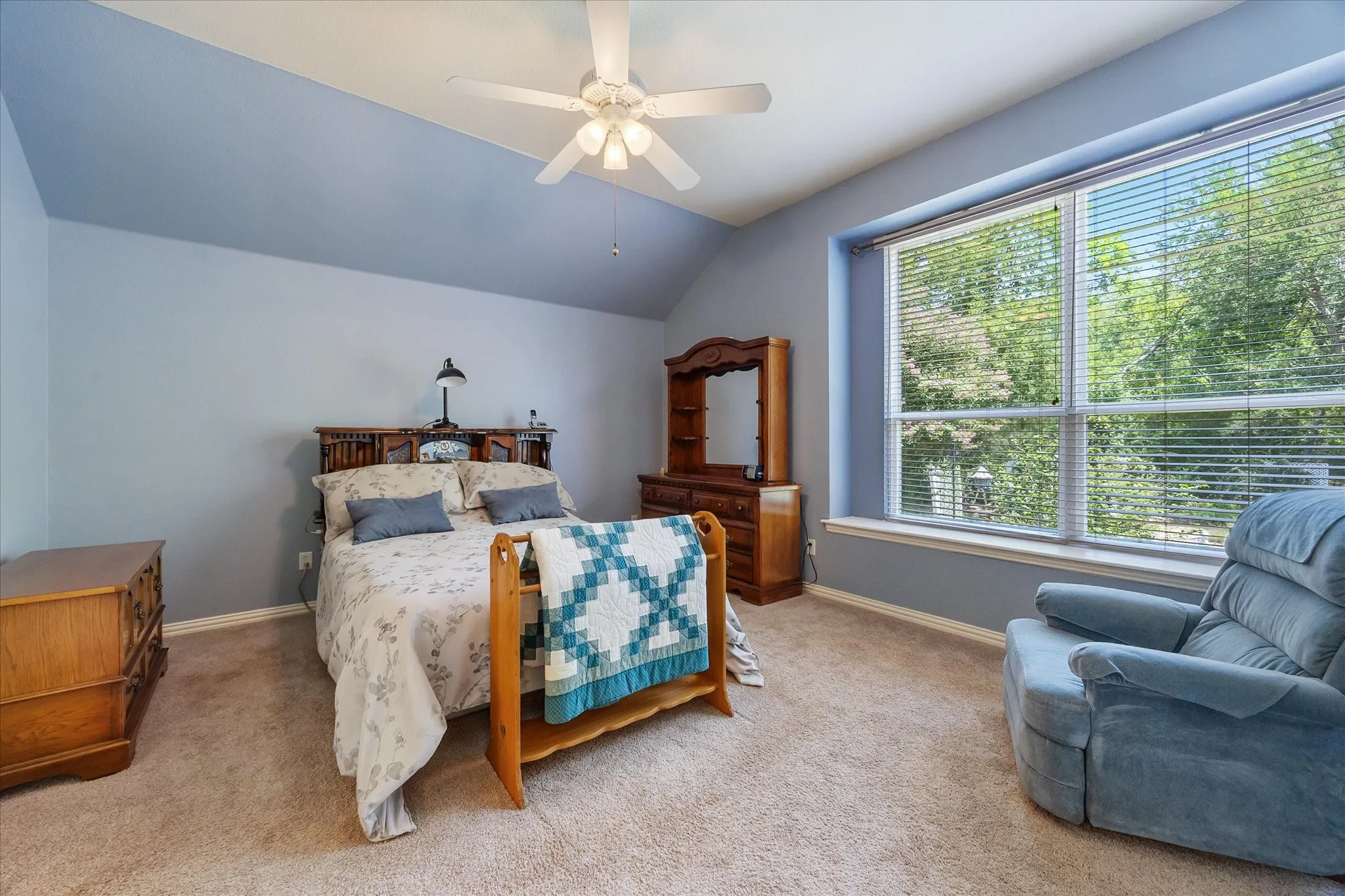 Single Family Residence For Sale in Dallas County , 5815 Teal Court, Sachse, Texas 75048, 4 Bedroom, 2 Bathroom, 2 Garage spaces, 2,088 Sqft, built in 2004, mls#21339333, Real Estate Agent in Sachse, Homes For Sale in Dallas county, Homes For Sale in Sachse, Realtor in Sachse Texas, Real Estate Brokerage Independent Realty Texas, Luminita Cordes Realtor