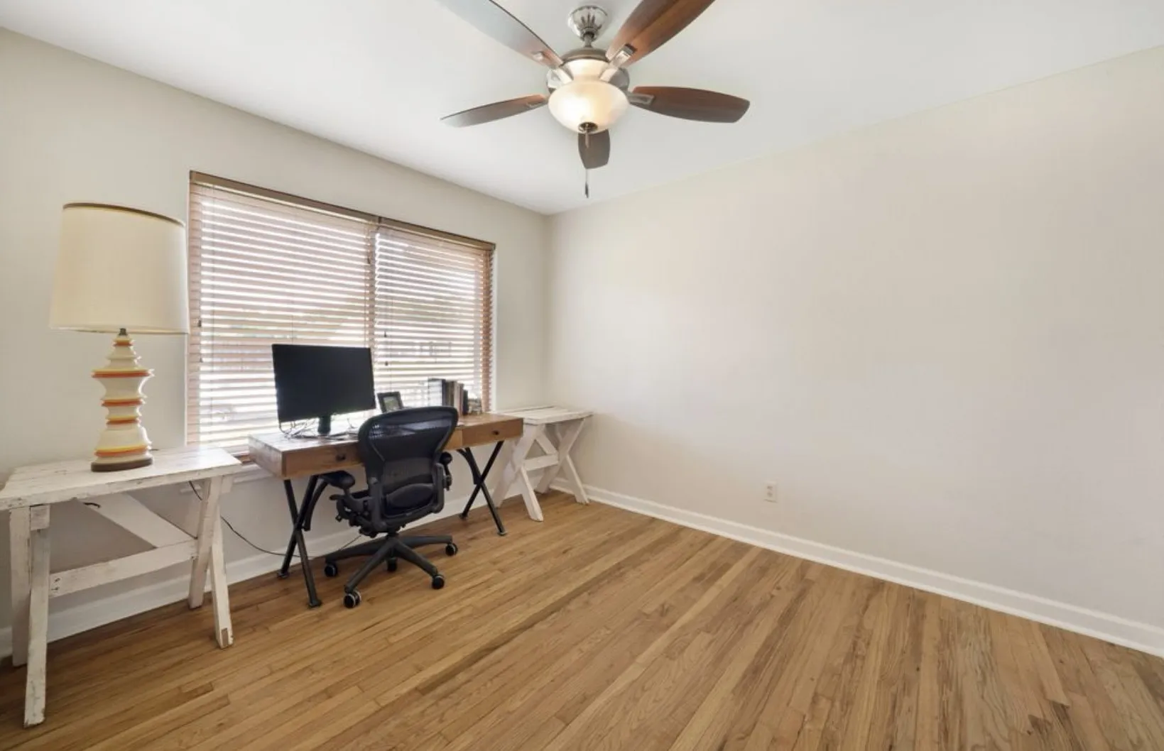 third bedroom is currently an office setup