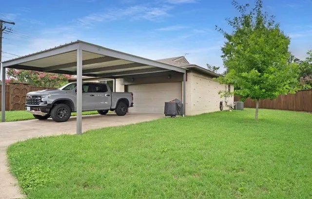 You can see the parking is large, given the size of the truck and the amount of space still left!