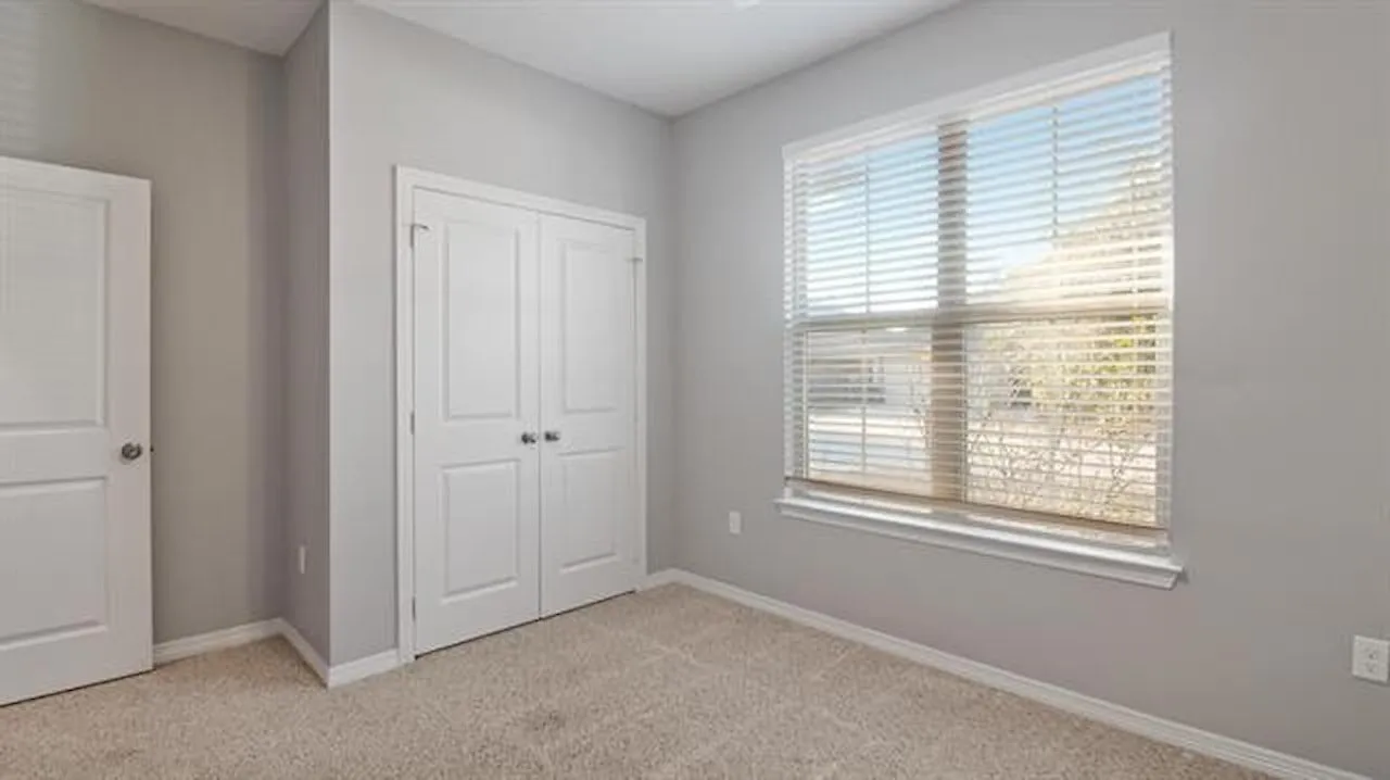 Single Family Residence For Sale in Smith County , 2927 Meadow Brook Trail, Tyler, Texas 75701, 3 Bedroom, 2 Bathroom, 2 Garage spaces, 1,385 Sqft, built in 2018, mls#21334417, Real Estate Agent in Tyler, Homes For Sale in Smith county, Homes For Sale in Tyler, Realtor in Tyler Texas, Real Estate Brokerage Independent Realty Texas, Luminita Cordes Realtor