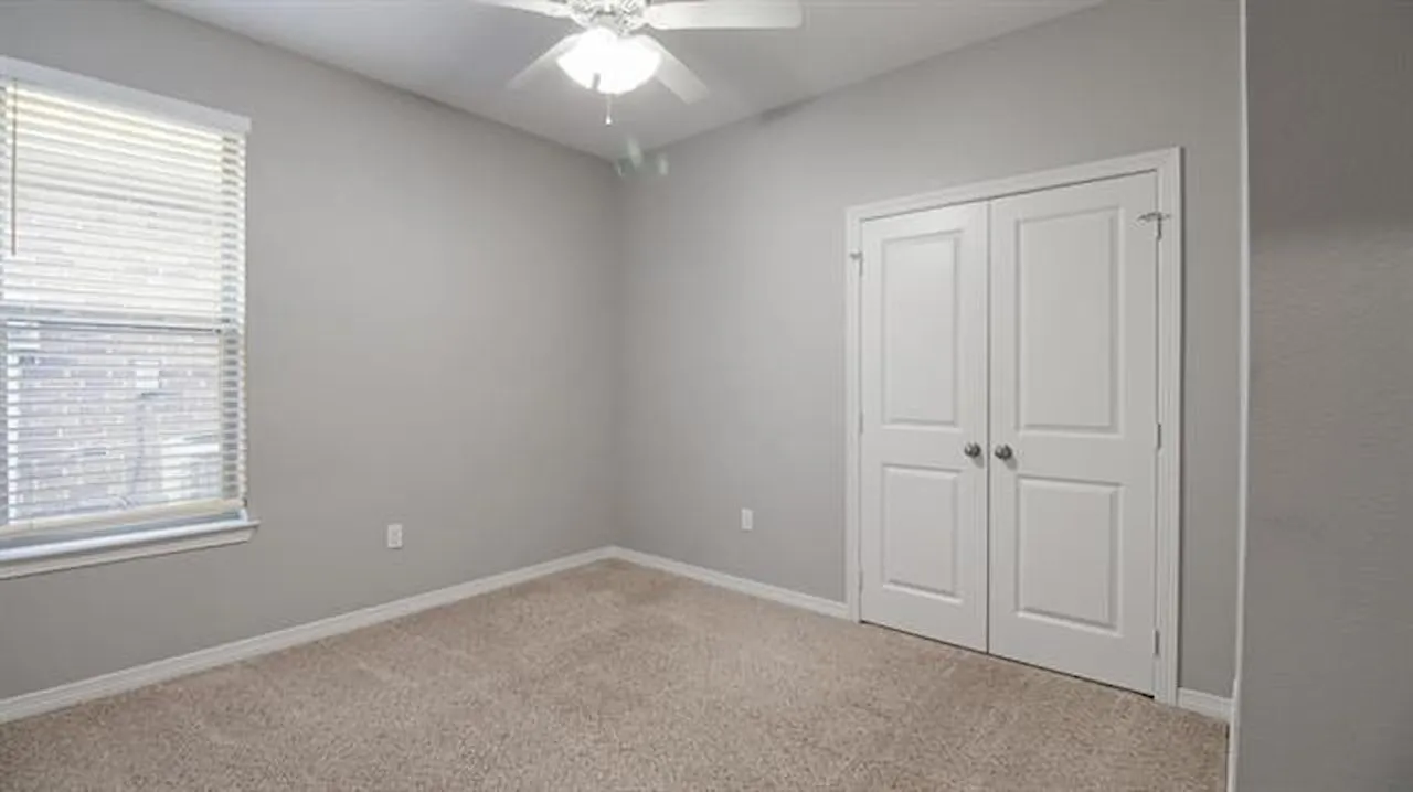 Single Family Residence For Sale in Smith County , 2927 Meadow Brook Trail, Tyler, Texas 75701, 3 Bedroom, 2 Bathroom, 2 Garage spaces, 1,385 Sqft, built in 2018, mls#21334417, Real Estate Agent in Tyler, Homes For Sale in Smith county, Homes For Sale in Tyler, Realtor in Tyler Texas, Real Estate Brokerage Independent Realty Texas, Luminita Cordes Realtor