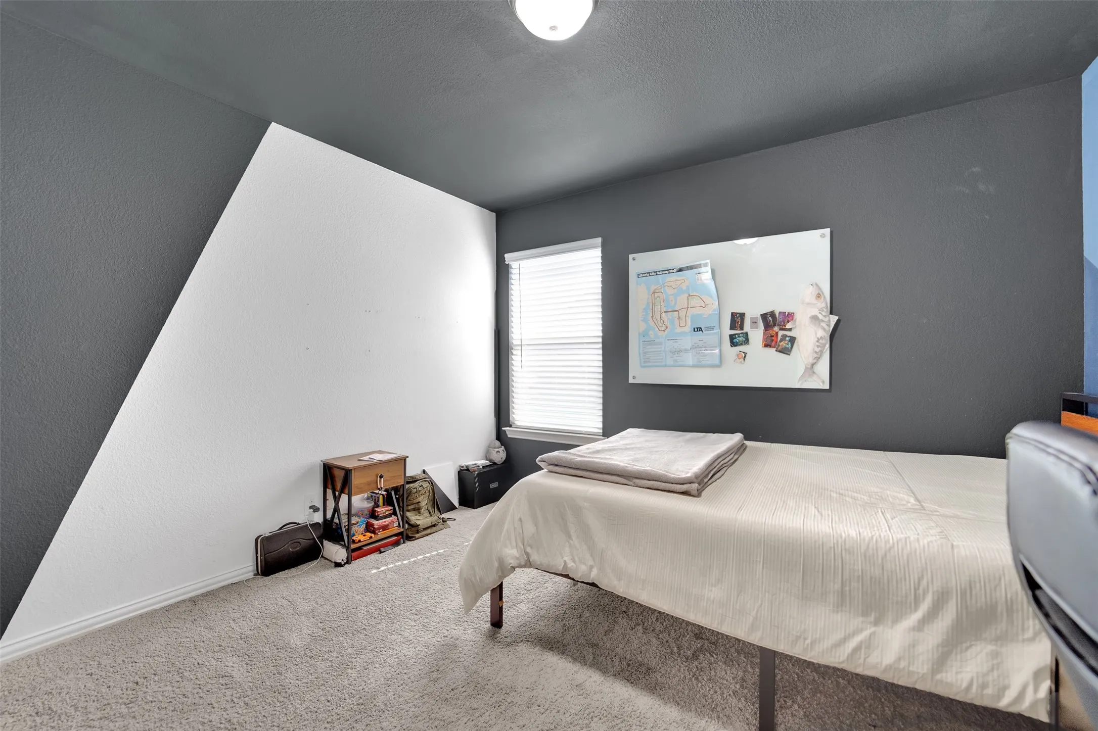 Single Family Residence For Sale in Tarrant County , 702 Pearl Way, Arlington, Texas 76002, 4 Bedroom, 3 Bathroom, 2 Garage spaces, 2,213 Sqft, built in 2018, mls#21337038, Real Estate Agent in Arlington, Homes For Sale in Tarrant county, Homes For Sale in Arlington, Realtor in Arlington Texas, Real Estate Brokerage Independent Realty Texas, Luminita Cordes Realtor