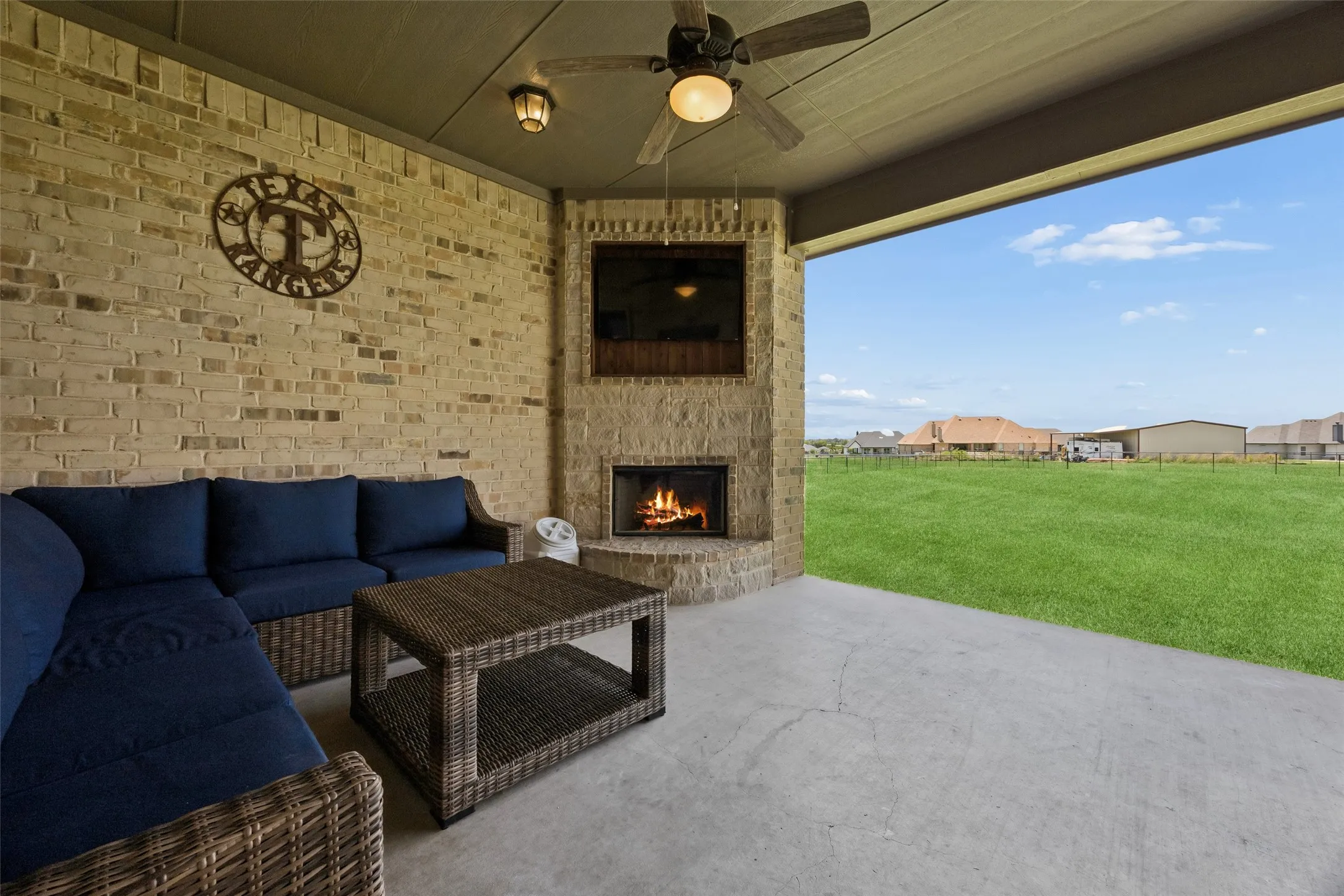 Covered patio with overhead fan