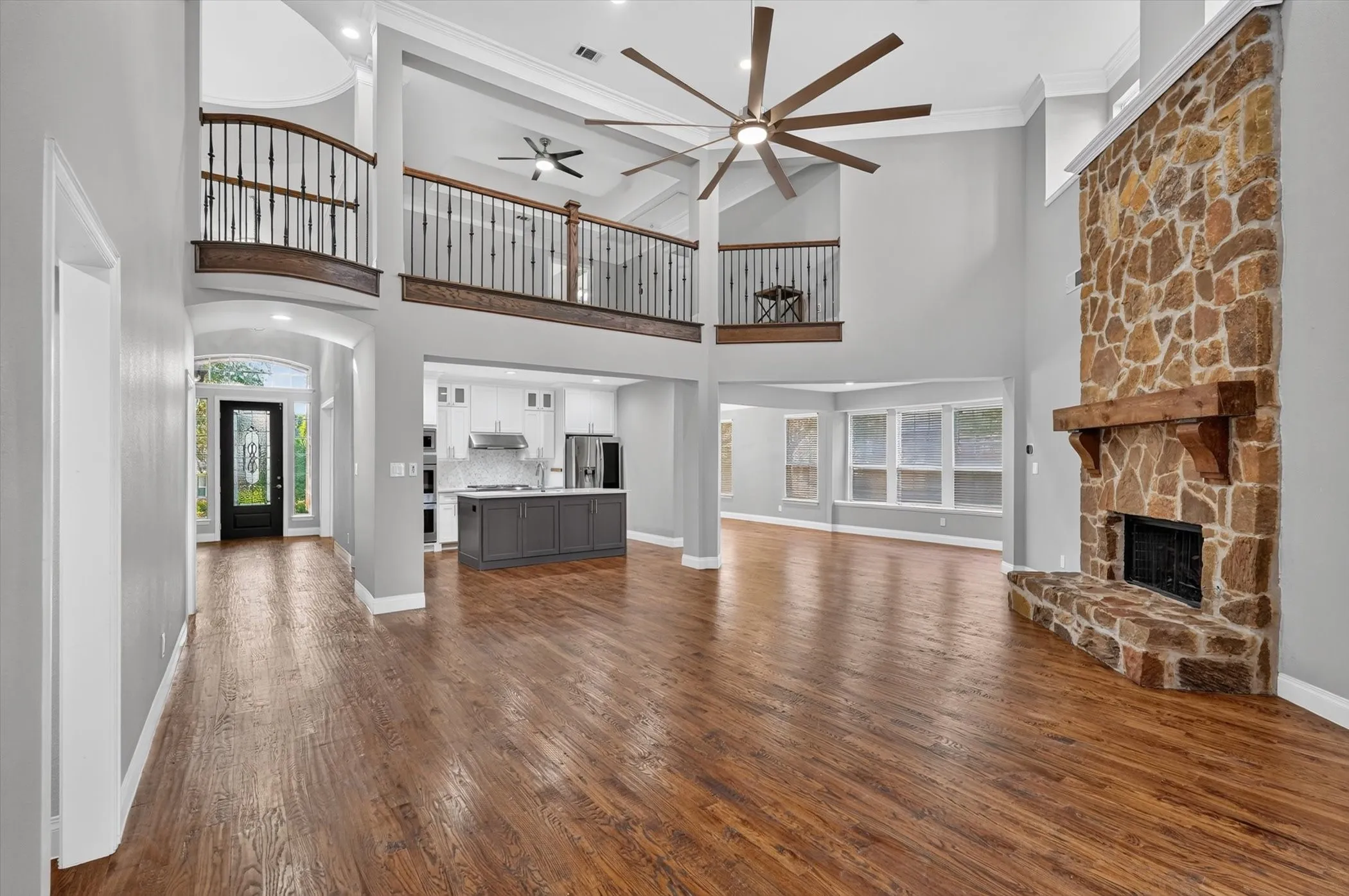 Single Family Residence For Sale in Dallas County , 4209 Pinecreek Drive, Rowlett, Texas 75088, 4 Bedroom, 4 Bathroom, 3 Garage spaces, 3,619 Sqft, built in 1998, mls#21338180, Real Estate Agent in Rowlett, Homes For Sale in Dallas county, Homes For Sale in Rowlett, Realtor in Rowlett Texas, Real Estate Brokerage Independent Realty Texas, Luminita Cordes Realtor