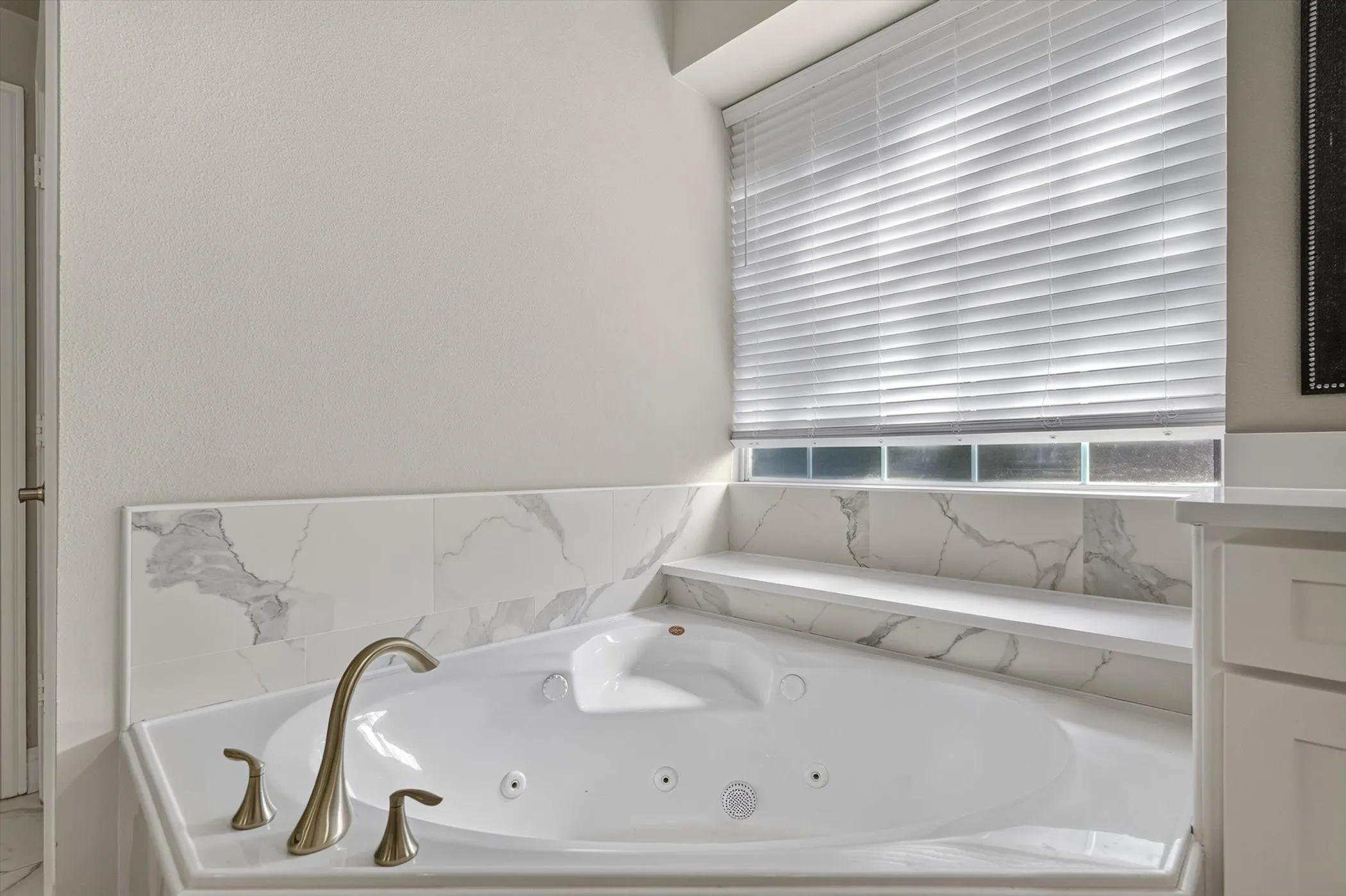 Jetted Tub