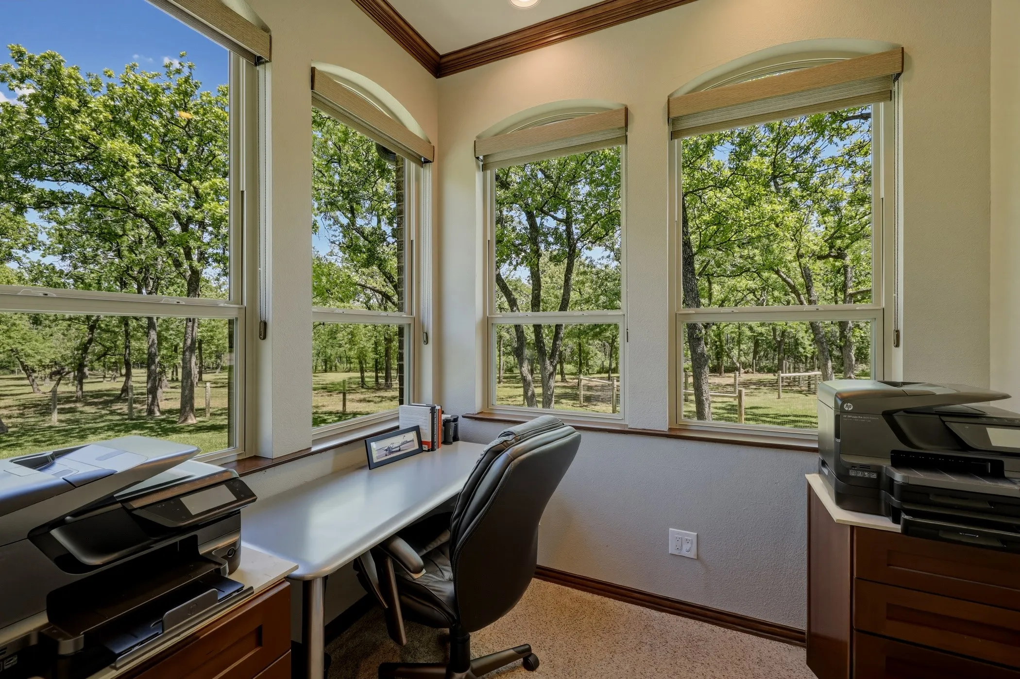 Single Family Residence For Sale in Denton County , 400 Porter Road, Bartonville, Texas 76226, 4 Bedroom, 6 Bathroom, 3 Garage spaces, 6,140 Sqft, built in 1999, Price $3,587,500, mls#21336273, Real Estate Agent in Bartonville, Homes For Sale in Denton county, Homes For Sale in Bartonville, Realtor in Bartonville Texas, Real Estate Brokerage Independent Realty Texas, Luminita Cordes Realtor