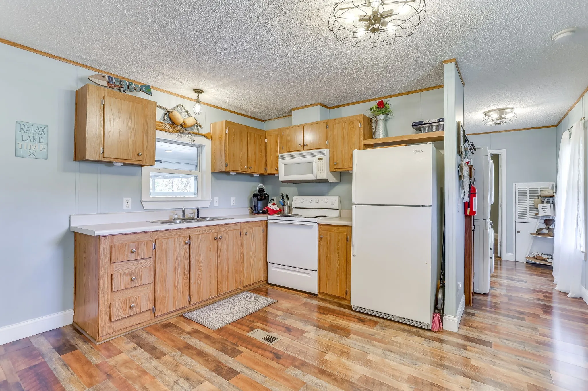 Single Family Residence For Sale in Palo Pinto County , 606 Dunn Drive, Palo Pinto, Texas 76484, 3 Bedrooms, 2 Bathrooms, Garage spaces, 1,600 Sqft, built in 2005, Price $545,000, mls#21336577, Real Estate Agent in Palo Pinto, Homes For Sale in Palo Pinto county, Homes For Sale in Palo Pinto, Realtor in Palo Pinto Texas, Real Estate Brokerage Independent Realty Texas, Luminita Cordes Realtor