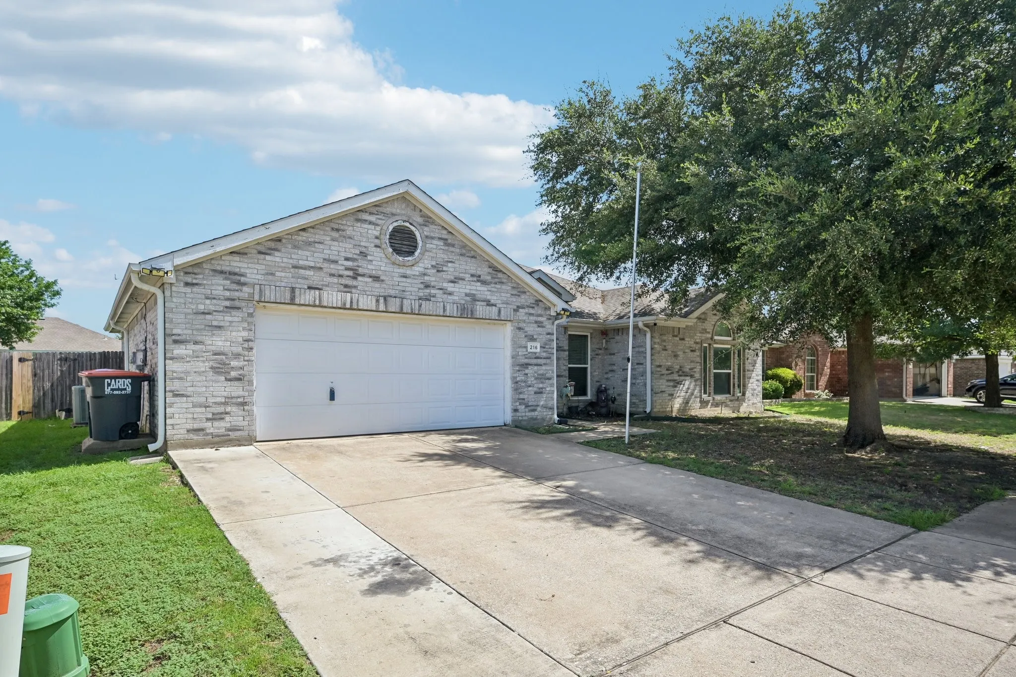 Single Family Residence For Sale in Collin County , 216 Meadow Lark Lane, Anna, Texas 75409, 3 Bedroom, 2 Bathroom, 2 Garage spaces, 1,423 Sqft, built in 2004, mls#21337299, Real Estate Agent in Anna, Homes For Sale in Collin county, Homes For Sale in Anna, Realtor in Anna Texas, Real Estate Brokerage Independent Realty Texas, Luminita Cordes Realtor
