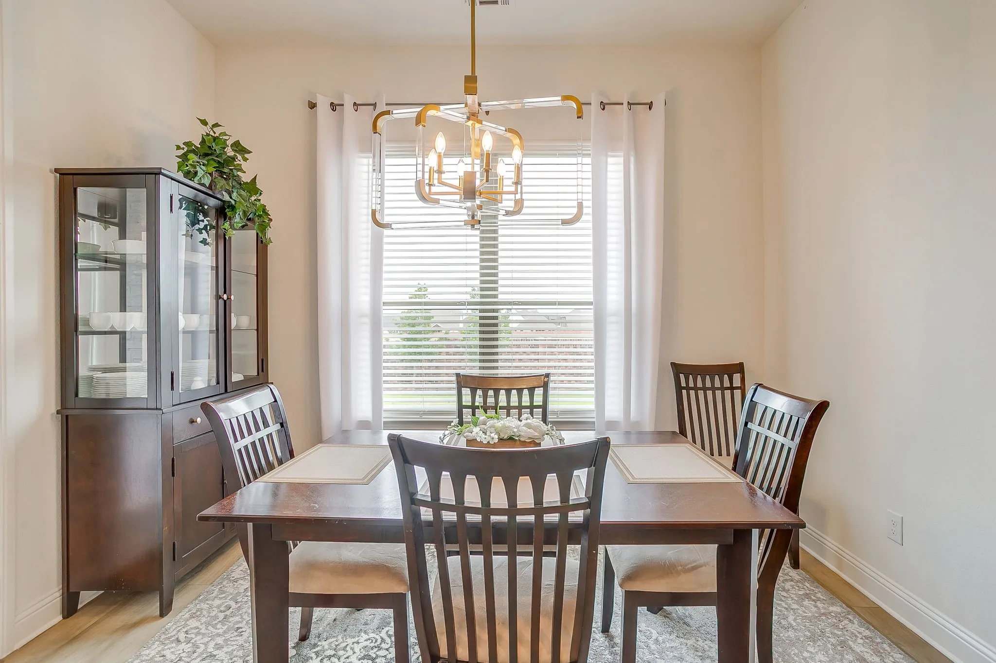 Single Family Residence For Sale in Parker County , 214 Observation Drive N, Aledo, Texas 76008, 3 Bedroom, 2 Bathroom, 2 Garage spaces, 1,927 Sqft, built in 2023, mls#21339550, Real Estate Agent in Aledo, Homes For Sale in Parker county, Homes For Sale in Aledo, Realtor in Aledo Texas, Real Estate Brokerage Independent Realty Texas, Luminita Cordes Realtor