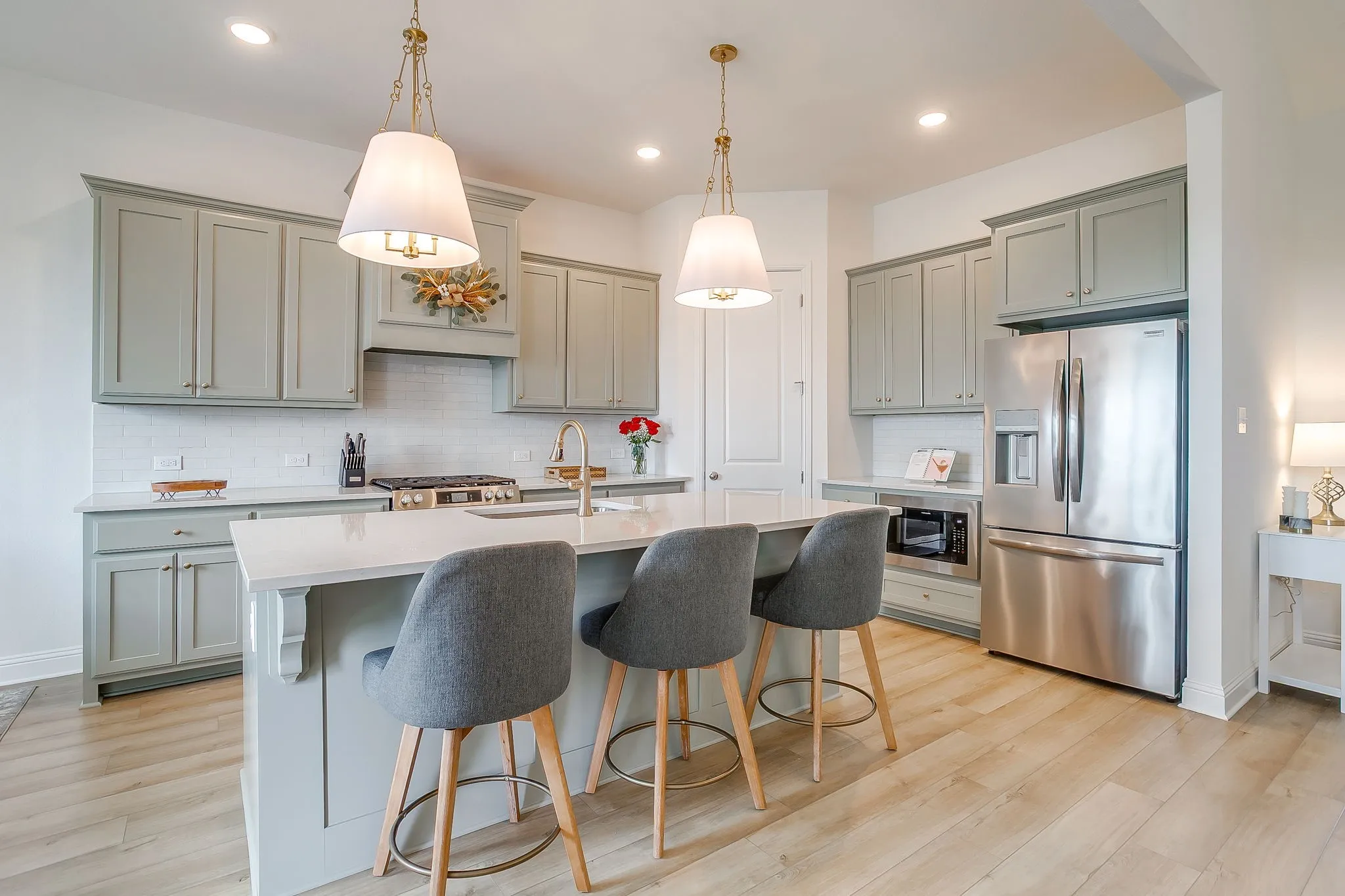 Single Family Residence For Sale in Parker County , 214 Observation Drive N, Aledo, Texas 76008, 3 Bedroom, 2 Bathroom, 2 Garage spaces, 1,927 Sqft, built in 2023, mls#21339550, Real Estate Agent in Aledo, Homes For Sale in Parker county, Homes For Sale in Aledo, Realtor in Aledo Texas, Real Estate Brokerage Independent Realty Texas, Luminita Cordes Realtor
