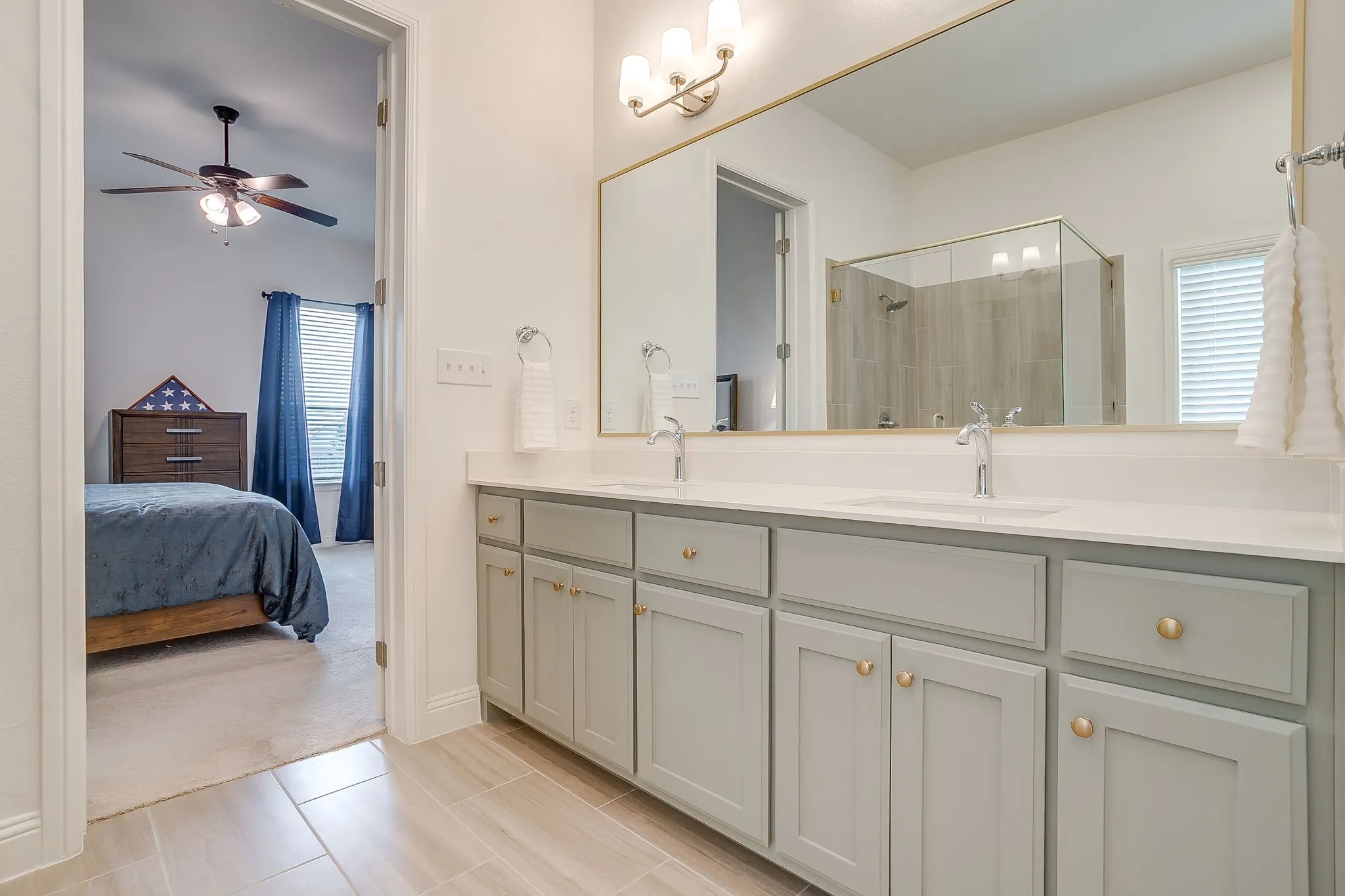 Single Family Residence For Sale in Parker County , 214 Observation Drive N, Aledo, Texas 76008, 3 Bedroom, 2 Bathroom, 2 Garage spaces, 1,927 Sqft, built in 2023, mls#21339550, Real Estate Agent in Aledo, Homes For Sale in Parker county, Homes For Sale in Aledo, Realtor in Aledo Texas, Real Estate Brokerage Independent Realty Texas, Luminita Cordes Realtor
