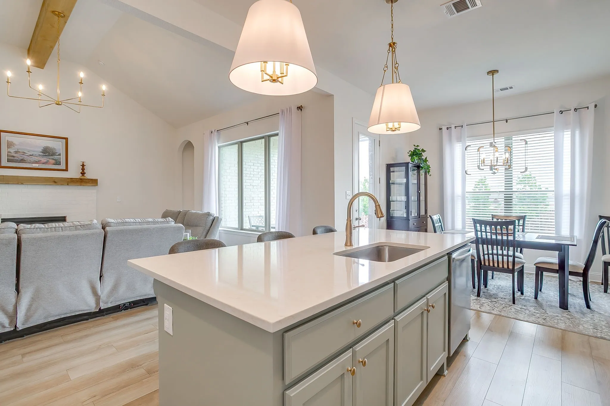 Single Family Residence For Sale in Parker County , 214 Observation Drive N, Aledo, Texas 76008, 3 Bedroom, 2 Bathroom, 2 Garage spaces, 1,927 Sqft, built in 2023, mls#21339550, Real Estate Agent in Aledo, Homes For Sale in Parker county, Homes For Sale in Aledo, Realtor in Aledo Texas, Real Estate Brokerage Independent Realty Texas, Luminita Cordes Realtor