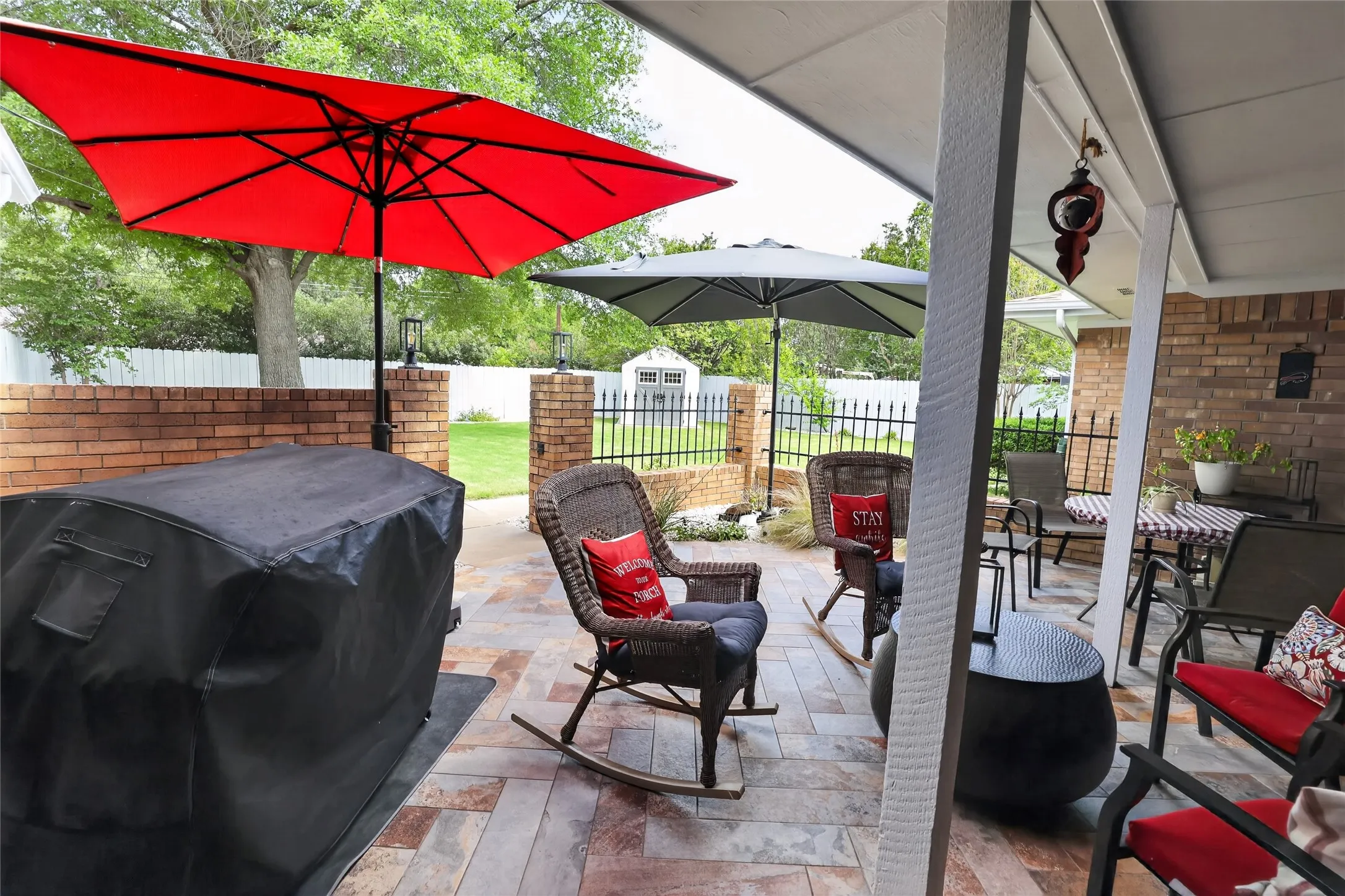 Single Family Residence For Sale in Wichita County , 4417 Tobago, Wichita Falls, Texas 76308, 3 Bedroom, 2 Bathroom, 2 Garage spaces, 2,606 Sqft, built in 1976, mls#21339207, Real Estate Agent in Wichita Falls, Homes For Sale in Wichita county, Homes For Sale in Wichita Falls, Realtor in Wichita Falls Texas, Real Estate Brokerage Independent Realty Texas, Luminita Cordes Realtor