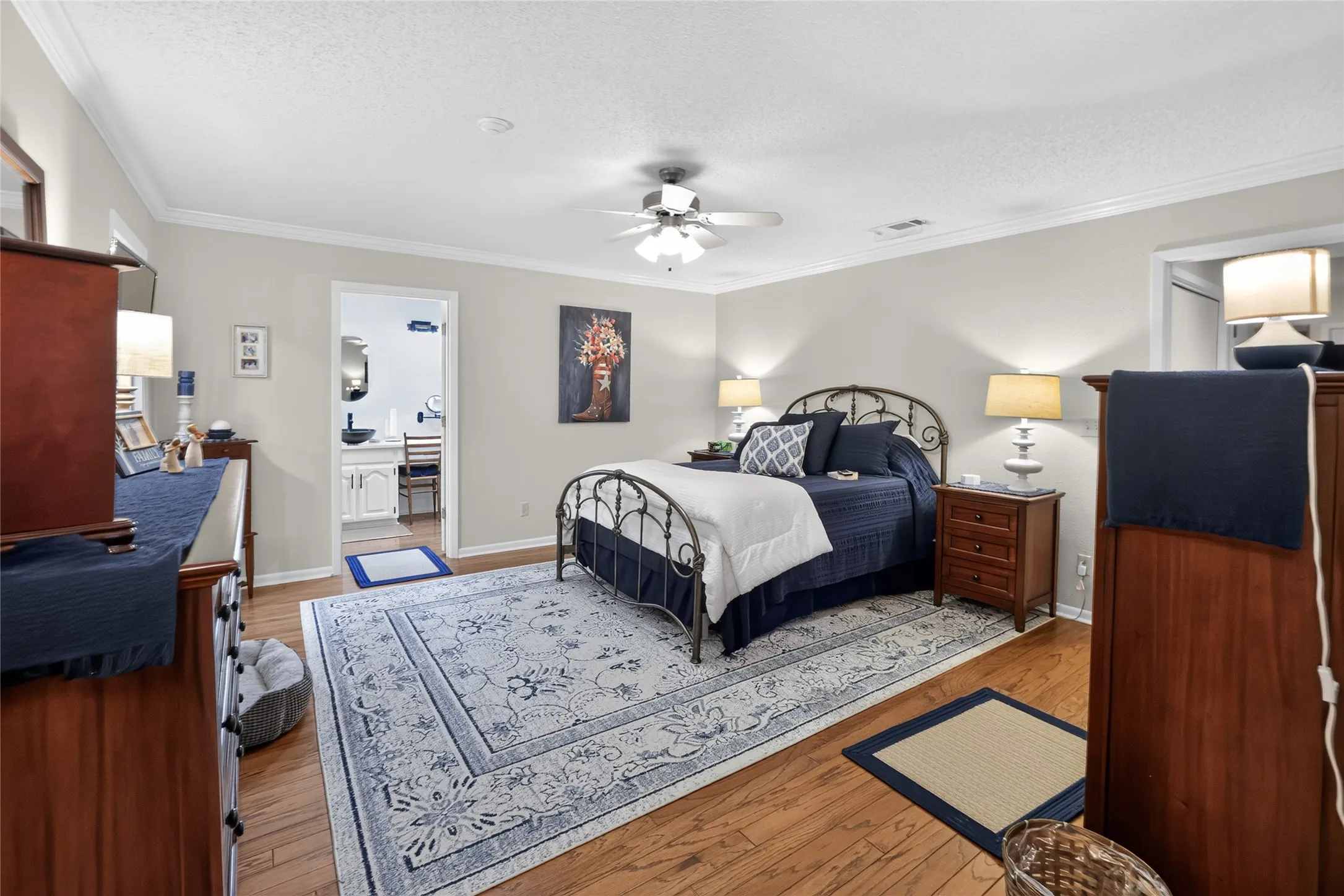 Single Family Residence For Sale in Wichita County , 4417 Tobago, Wichita Falls, Texas 76308, 3 Bedroom, 2 Bathroom, 2 Garage spaces, 2,606 Sqft, built in 1976, mls#21339207, Real Estate Agent in Wichita Falls, Homes For Sale in Wichita county, Homes For Sale in Wichita Falls, Realtor in Wichita Falls Texas, Real Estate Brokerage Independent Realty Texas, Luminita Cordes Realtor