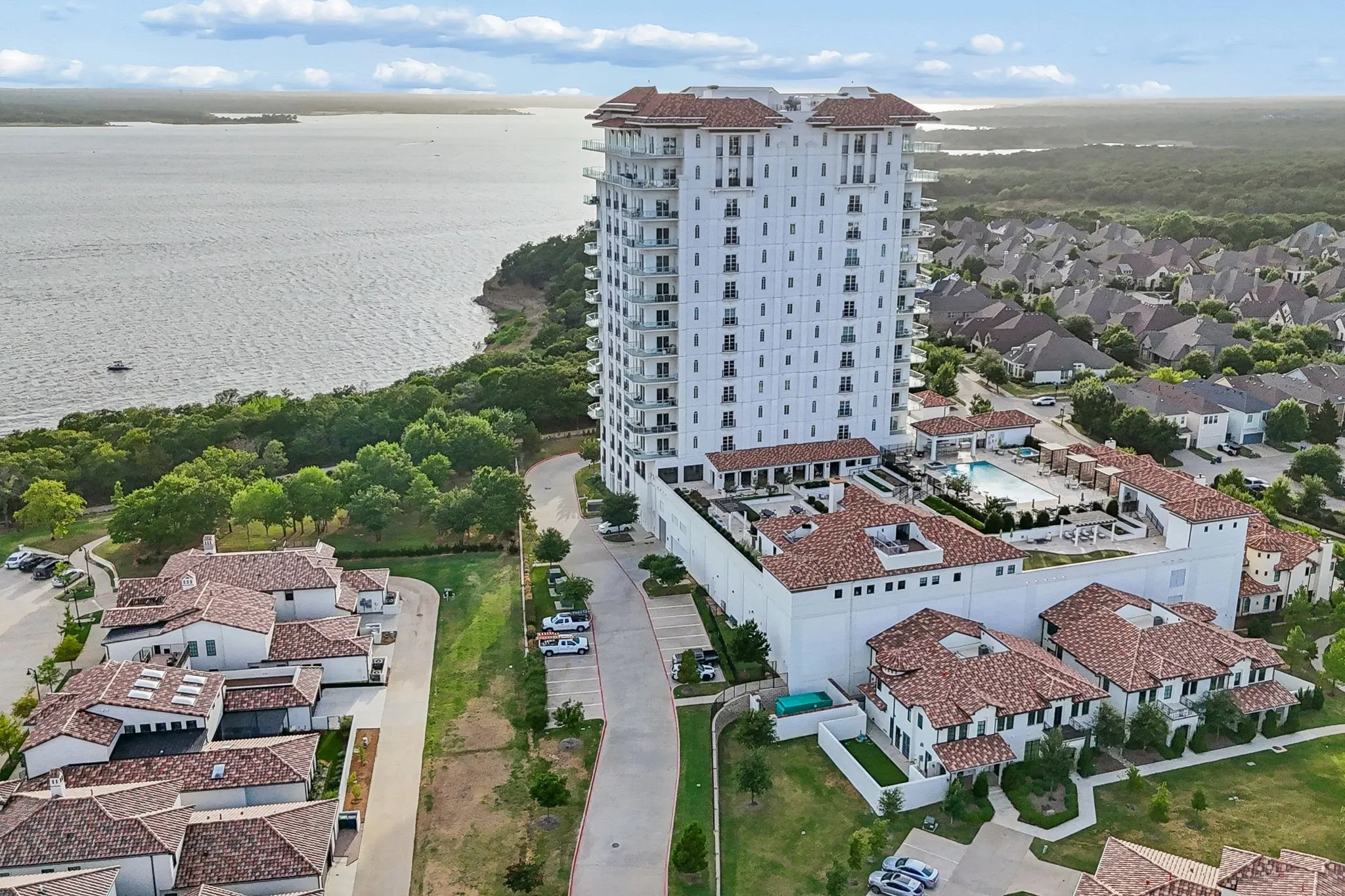 Condominium For Sale in Tarrant County , 2800 Lakeside Parkway 602, Flower Mound, Texas 75022, 2 Bedroom, 2 Bathroom, 2 Garage spaces, 1,346 Sqft, built in 2018, mls#21331942, Real Estate Agent in Flower Mound, Homes For Sale in Tarrant county, Homes For Sale in Flower Mound, Realtor in Flower Mound Texas, Real Estate Brokerage Independent Realty Texas, Luminita Cordes Realtor