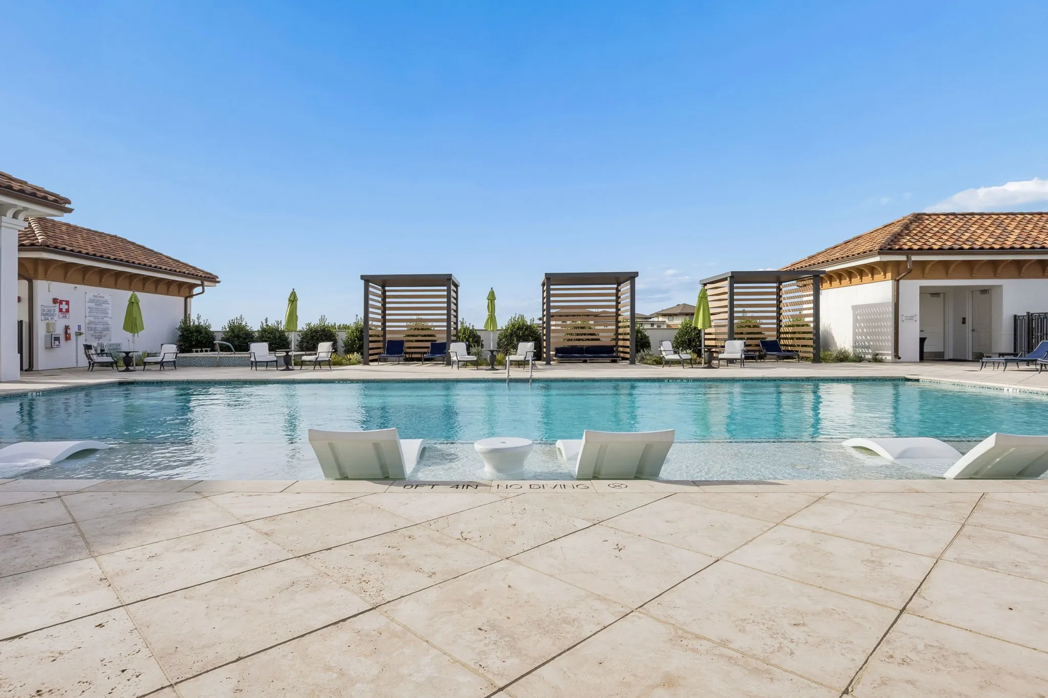 Condominium For Sale in Tarrant County , 2800 Lakeside Parkway 602, Flower Mound, Texas 75022, 2 Bedroom, 2 Bathroom, 2 Garage spaces, 1,346 Sqft, built in 2018, mls#21331942, Real Estate Agent in Flower Mound, Homes For Sale in Tarrant county, Homes For Sale in Flower Mound, Realtor in Flower Mound Texas, Real Estate Brokerage Independent Realty Texas, Luminita Cordes Realtor