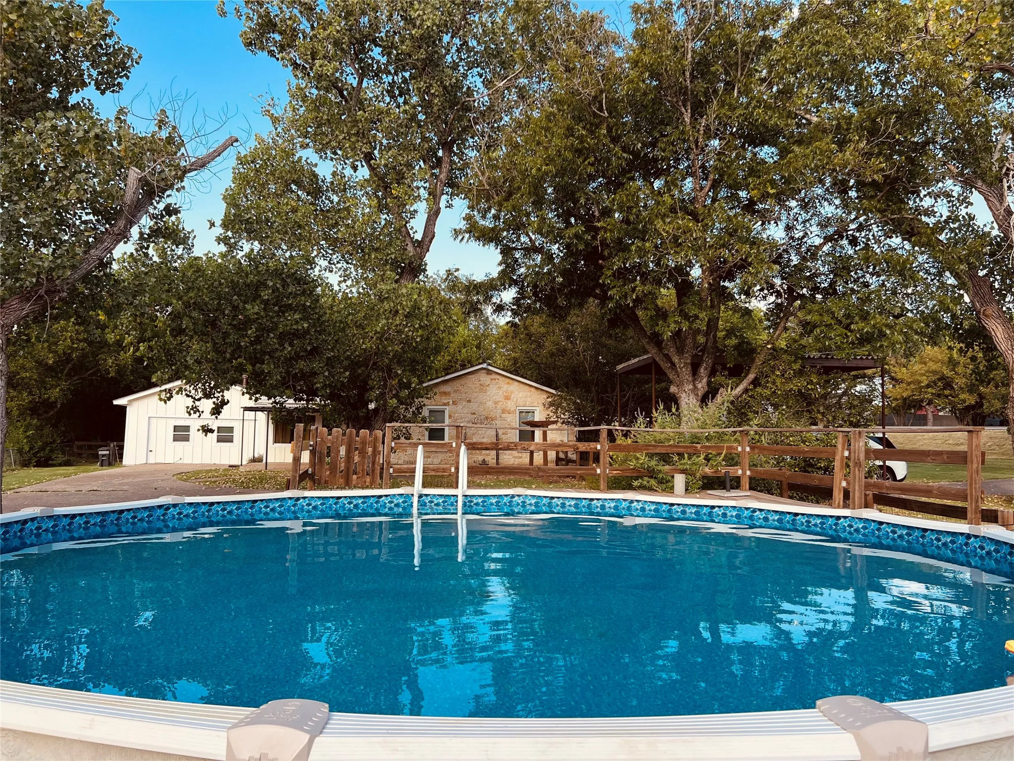 Single Family Residence For Sale in Mc Lennan County , 15180 Old China Spring Road, China Spring, Texas 76633, 4 Bedroom, 3 Bathroom, 1 Garage spaces, 2,422 Sqft, built in 1945, mls#21339615, Real Estate Agent in China Spring, Homes For Sale in Mc Lennan county, Homes For Sale in China Spring, Realtor in China Spring Texas, Real Estate Brokerage Independent Realty Texas, Luminita Cordes Realtor