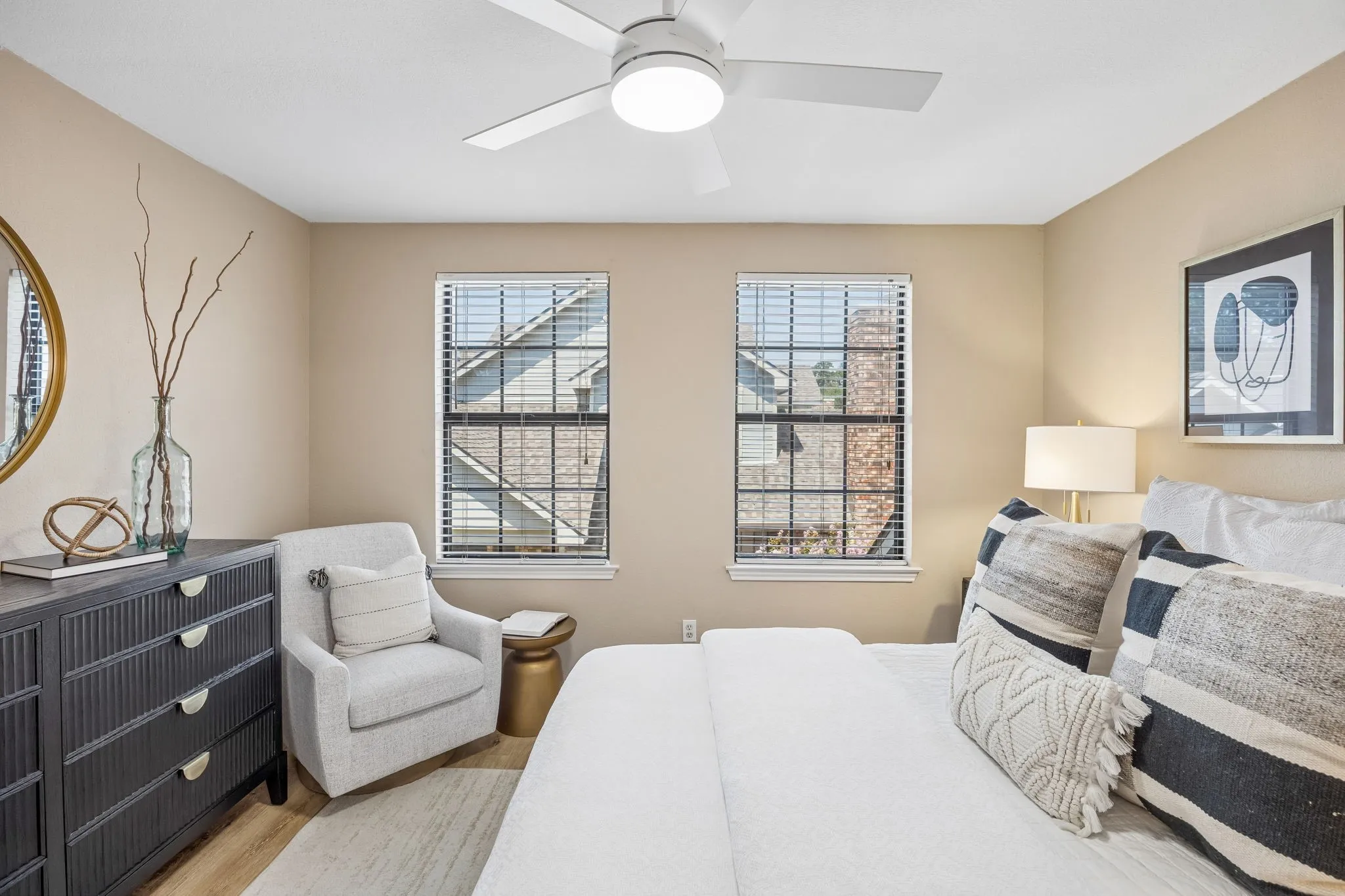 Condominium For Sale in Dallas County , 449 Harris Street 101H, Coppell, Texas 75019, 2 Bedroom, 2 Bathroom, Garage spaces, 1,254 Sqft, built in 1985, mls#21334973, Real Estate Agent in Coppell, Homes For Sale in Dallas county, Homes For Sale in Coppell, Realtor in Coppell Texas, Real Estate Brokerage Independent Realty Texas, Luminita Cordes Realtor
