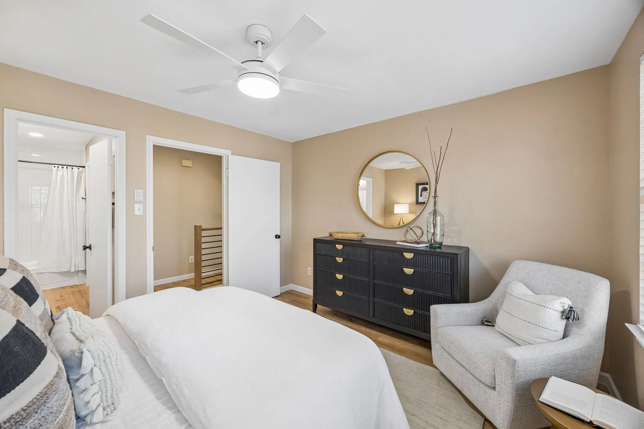 Condominium For Sale in Dallas County , 449 Harris Street 101H, Coppell, Texas 75019, 2 Bedroom, 2 Bathroom, Garage spaces, 1,254 Sqft, built in 1985, mls#21334973, Real Estate Agent in Coppell, Homes For Sale in Dallas county, Homes For Sale in Coppell, Realtor in Coppell Texas, Real Estate Brokerage Independent Realty Texas, Luminita Cordes Realtor