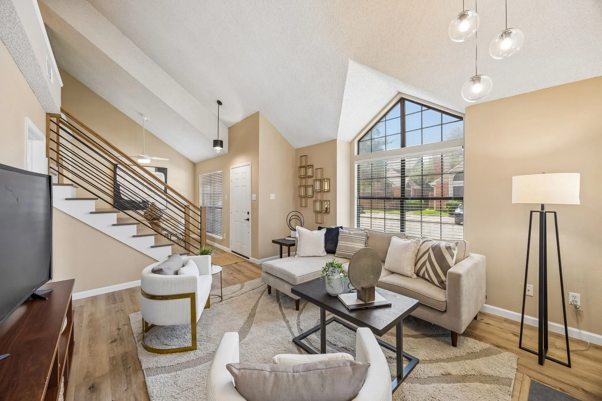Condominium For Sale in Dallas County , 449 Harris Street 101H, Coppell, Texas 75019, 2 Bedroom, 2 Bathroom, Garage spaces, 1,254 Sqft, built in 1985, mls#21334973, Real Estate Agent in Coppell, Homes For Sale in Dallas county, Homes For Sale in Coppell, Realtor in Coppell Texas, Real Estate Brokerage Independent Realty Texas, Luminita Cordes Realtor