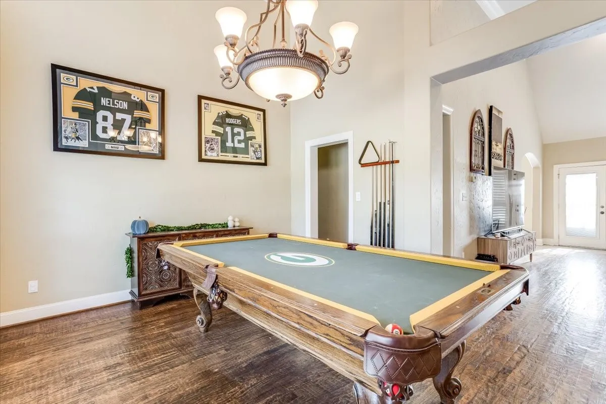 Single Family Residence For Sale in Grayson County , 30 Tananger Springs Drive, Denison, Texas 75021, 4 Bedrooms, 4 Bathrooms, 3 Garage spaces, 3,045 Sqft, built in 2007, Price $614,900, mls#21339074, Real Estate Agent in Denison, Homes For Sale in Grayson county, Homes For Sale in Denison, Realtor in Denison Texas, Real Estate Brokerage Independent Realty Texas, Luminita Cordes Realtor
