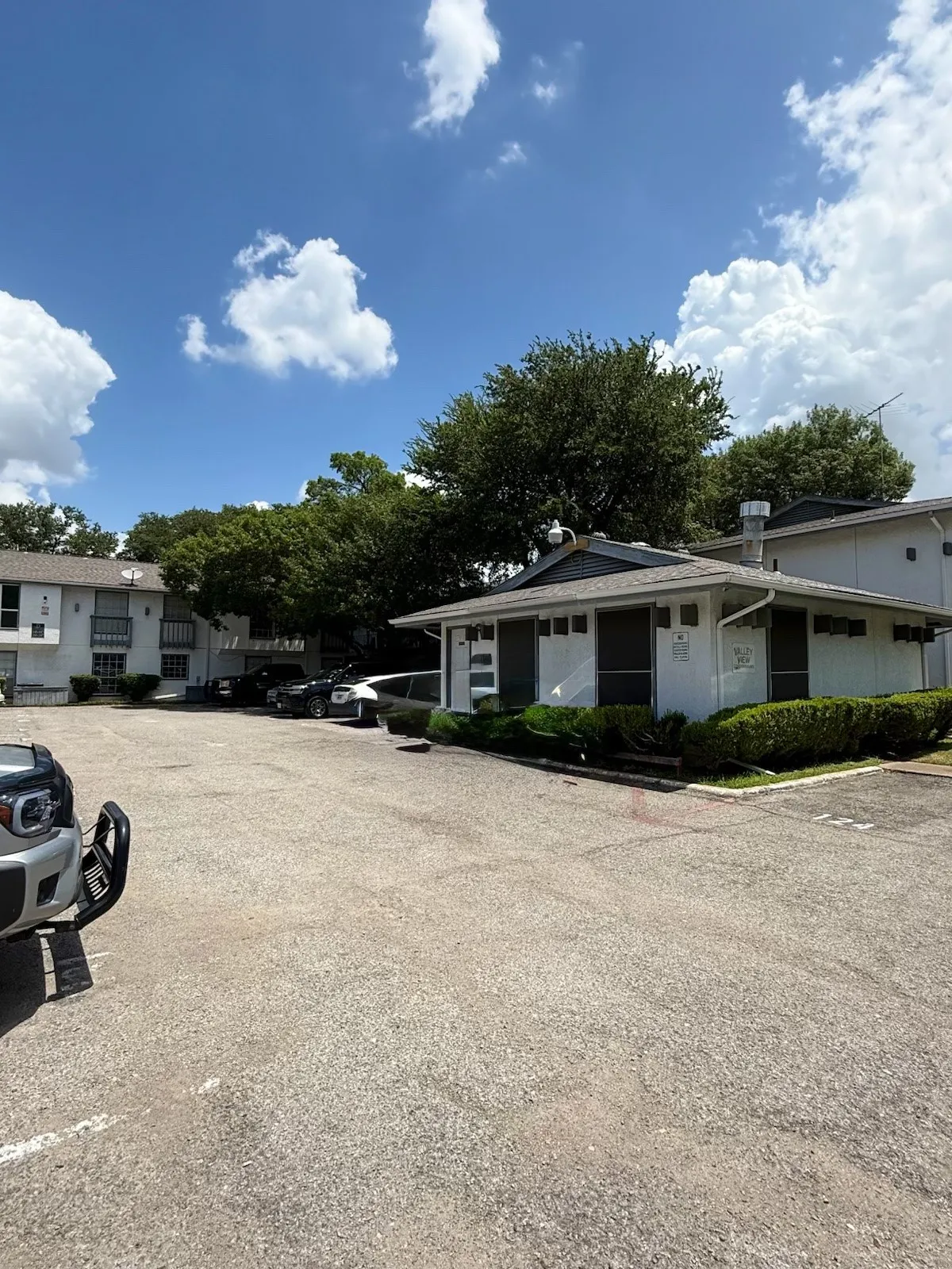 Condominium For Rent in Dallas County , 12888 Montfort Drive 144, Dallas, Texas 75230, 1 Bedroom, 1 Bathroom, Garage spaces, 663 Sqft, built in 1968, mls#21337433, Real Estate Agent in Dallas, Homes For Rent in Dallas county, Homes For Rent in Dallas, Realtor in Dallas Texas, Real Estate Brokerage Independent Realty Texas, Luminita Cordes Realtor