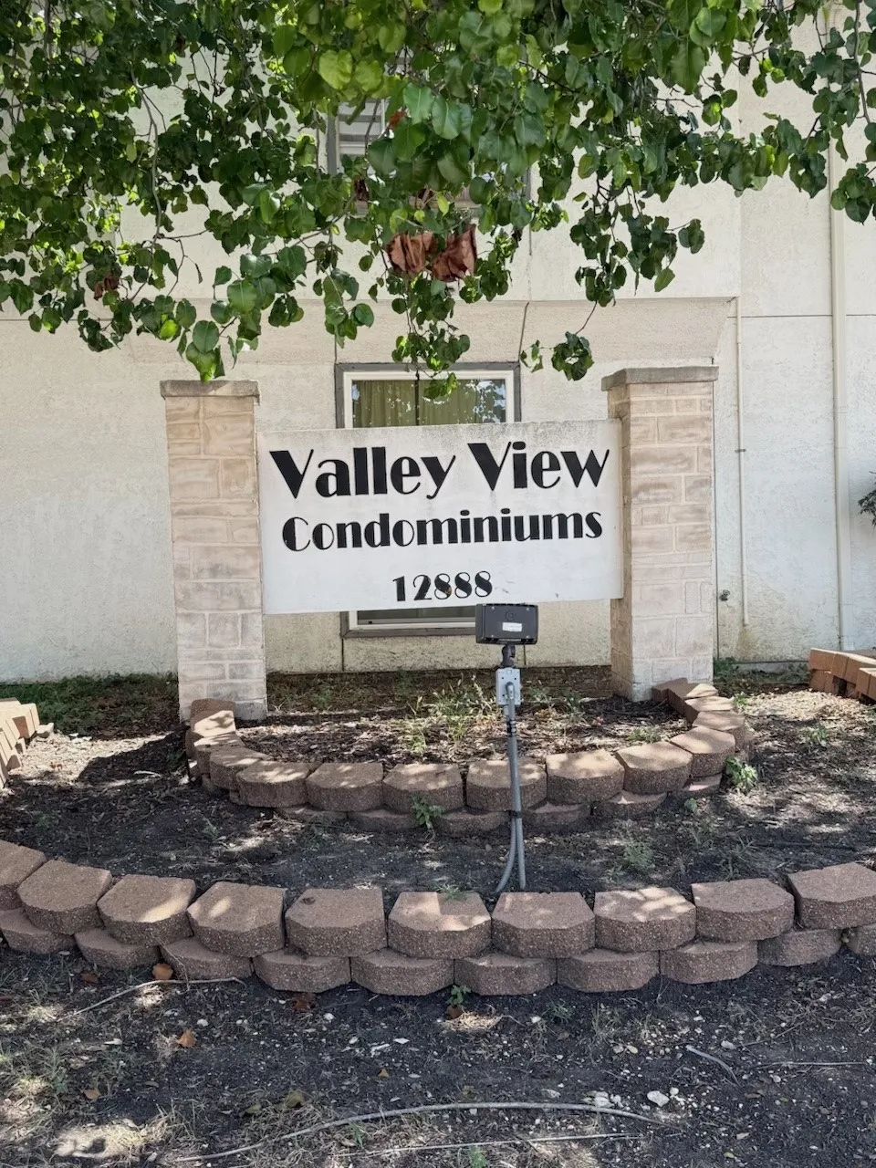 Condominium For Rent in Dallas County , 12888 Montfort Drive 144, Dallas, Texas 75230, 1 Bedroom, 1 Bathroom, Garage spaces, 663 Sqft, built in 1968, mls#21337433, Real Estate Agent in Dallas, Homes For Rent in Dallas county, Homes For Rent in Dallas, Realtor in Dallas Texas, Real Estate Brokerage Independent Realty Texas, Luminita Cordes Realtor