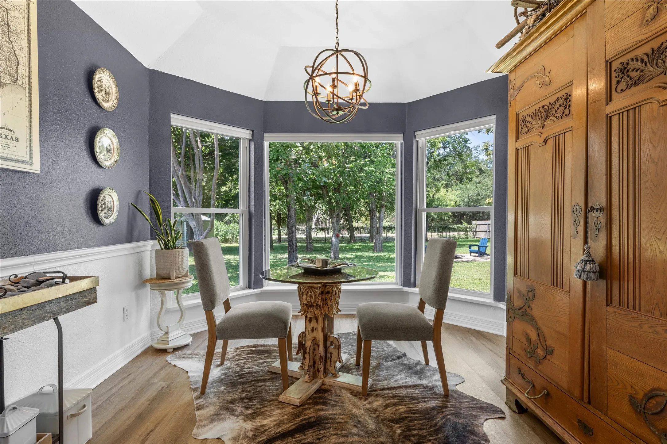 Single Family Residence For Sale in Mc Lennan County , 9408 Silverthorn Drive, Waco, Texas 76708, 4 Bedrooms, 3 Bathrooms, 2 Garage spaces, 2,199 Sqft, built in 2000, Price $414,900, mls#21338904, Real Estate Agent in Waco, Homes For Sale in Mc Lennan county, Homes For Sale in Waco, Realtor in Waco Texas, Real Estate Brokerage Independent Realty Texas, Luminita Cordes Realtor