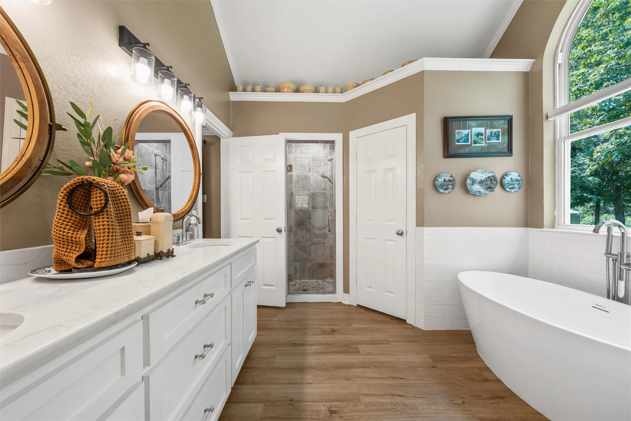 Single Family Residence For Sale in Mc Lennan County , 9408 Silverthorn Drive, Waco, Texas 76708, 4 Bedrooms, 3 Bathrooms, 2 Garage spaces, 2,199 Sqft, built in 2000, Price $414,900, mls#21338904, Real Estate Agent in Waco, Homes For Sale in Mc Lennan county, Homes For Sale in Waco, Realtor in Waco Texas, Real Estate Brokerage Independent Realty Texas, Luminita Cordes Realtor