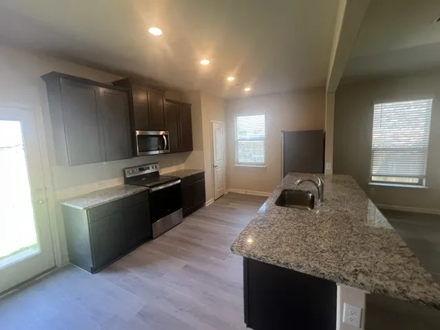 Single Family Residence For Rent in Collin County , 316 Sweet Pea Lane, Princeton, Texas 75407, 4 Bedroom, 2 Bathroom, 2 Garage spaces, 1,811 Sqft, built in 2021, mls#21339629, Real Estate Agent in Princeton, Homes For Rent in Collin county, Homes For Rent in Princeton, Realtor in Princeton Texas, Real Estate Brokerage Independent Realty Texas, Luminita Cordes Realtor