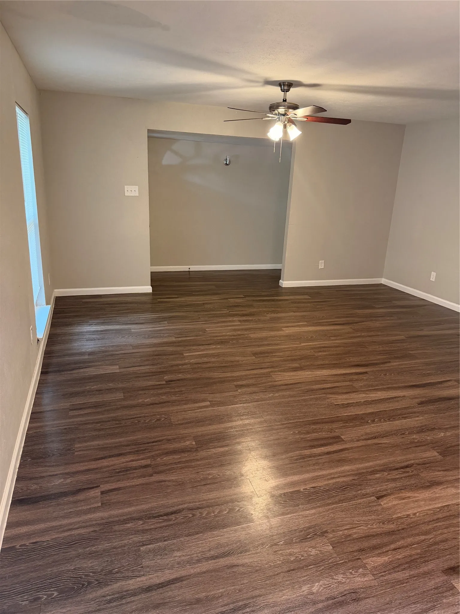 Single Family Residence For Rent in Dallas County , 1914 Chisholm Trail, Grand Prairie, Texas 75052, 3 Bedroom, 2 Bathroom, 2 Garage spaces, 1,892 Sqft, built in 1978, mls#21339638, Real Estate Agent in Grand Prairie, Homes For Rent in Dallas county, Homes For Rent in Grand Prairie, Realtor in Grand Prairie Texas, Real Estate Brokerage Independent Realty Texas, Luminita Cordes Realtor