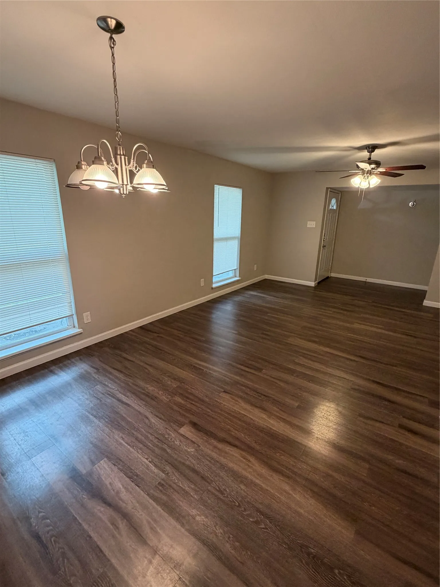 Single Family Residence For Rent in Dallas County , 1914 Chisholm Trail, Grand Prairie, Texas 75052, 3 Bedroom, 2 Bathroom, 2 Garage spaces, 1,892 Sqft, built in 1978, mls#21339638, Real Estate Agent in Grand Prairie, Homes For Rent in Dallas county, Homes For Rent in Grand Prairie, Realtor in Grand Prairie Texas, Real Estate Brokerage Independent Realty Texas, Luminita Cordes Realtor